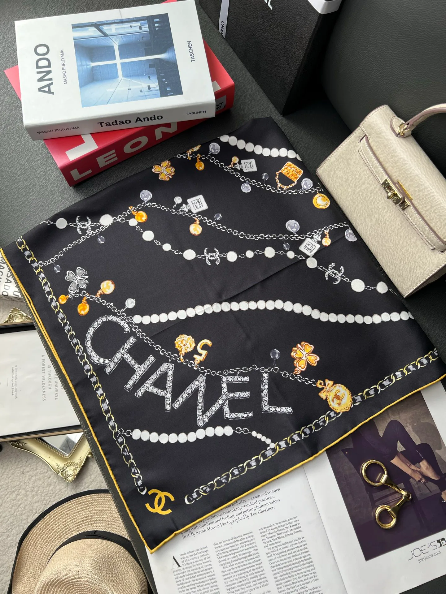 Платки Chanel 13416566