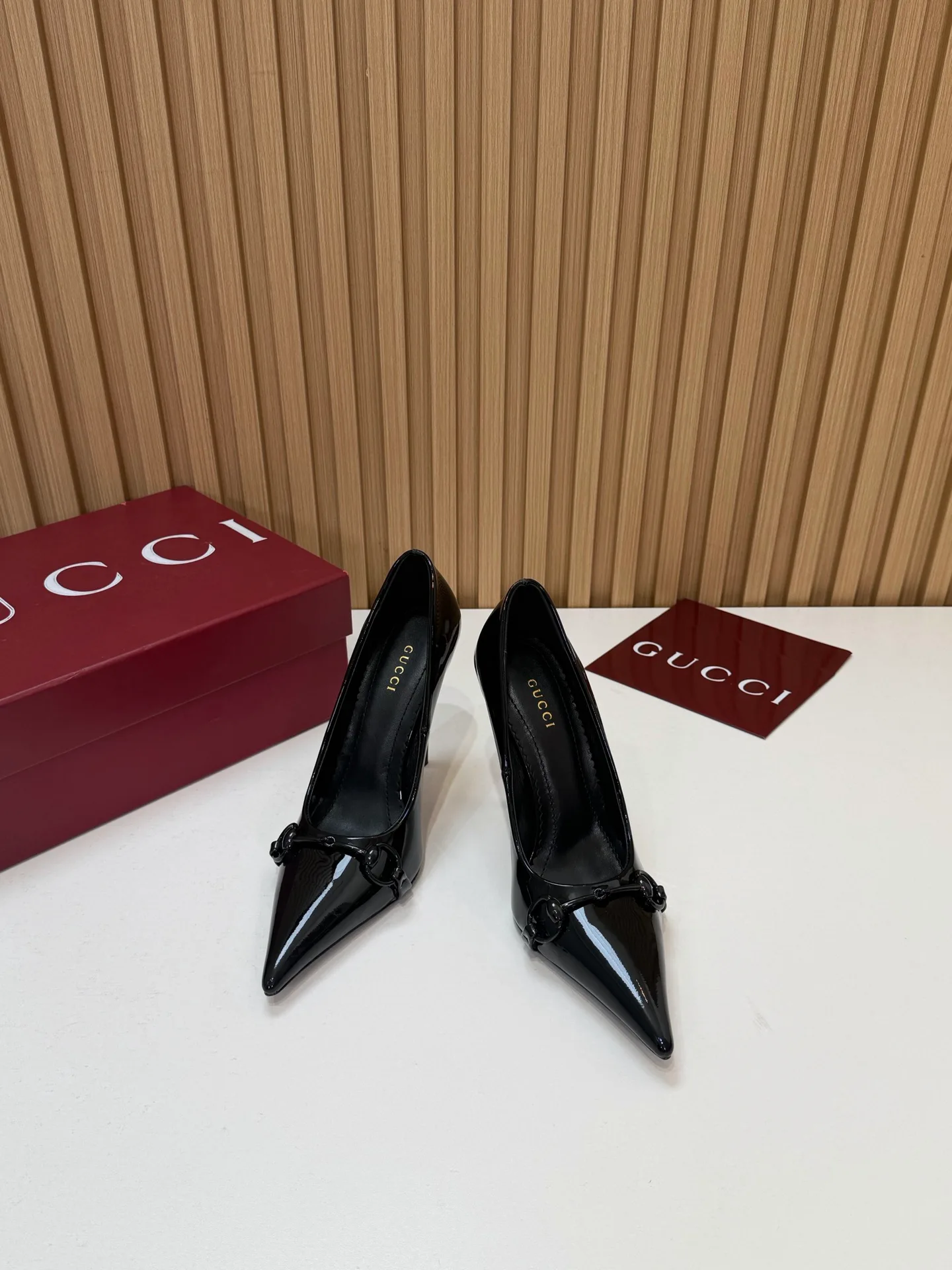 Туфли Женские Gucci 18792522