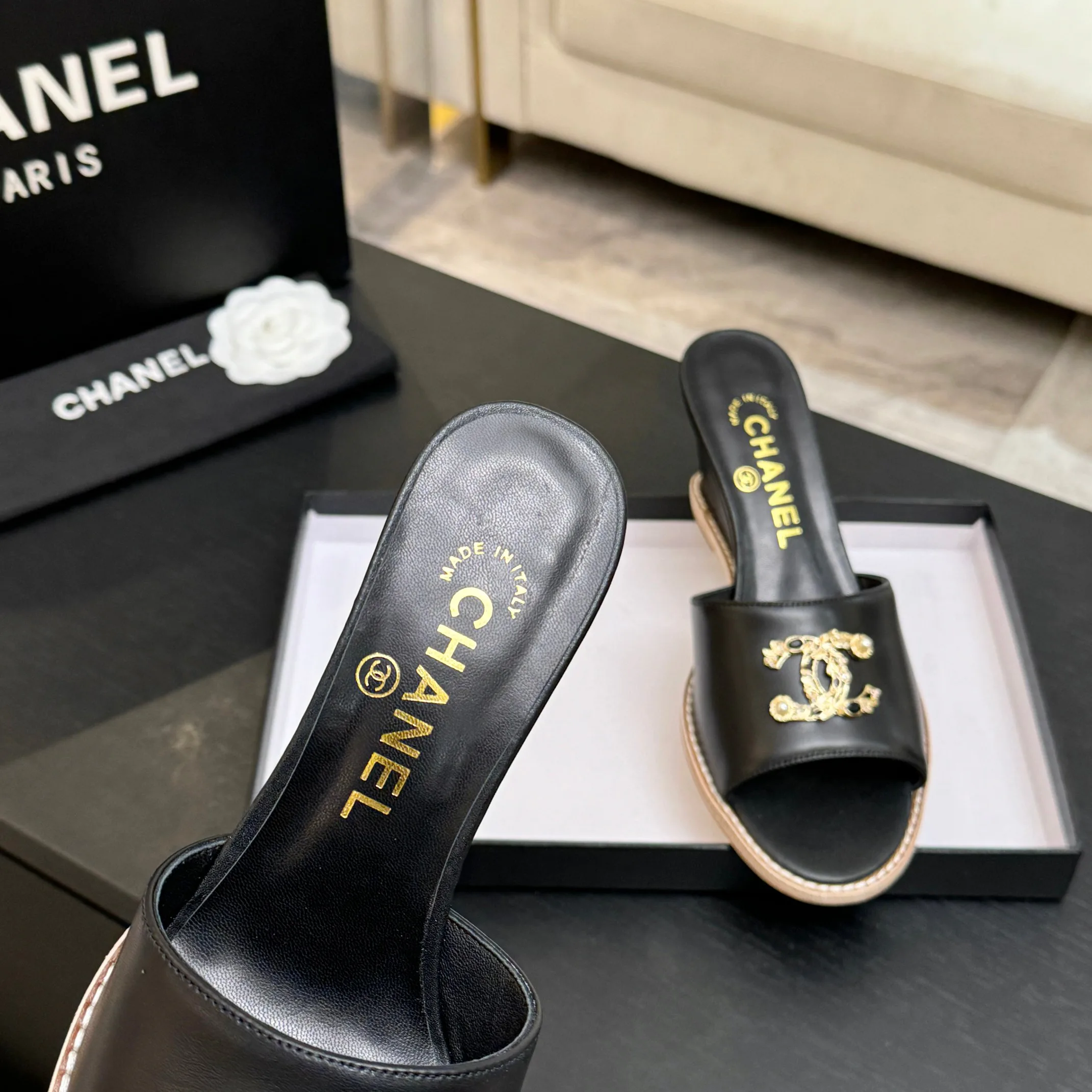Босоножки Женские Chanel 10235891