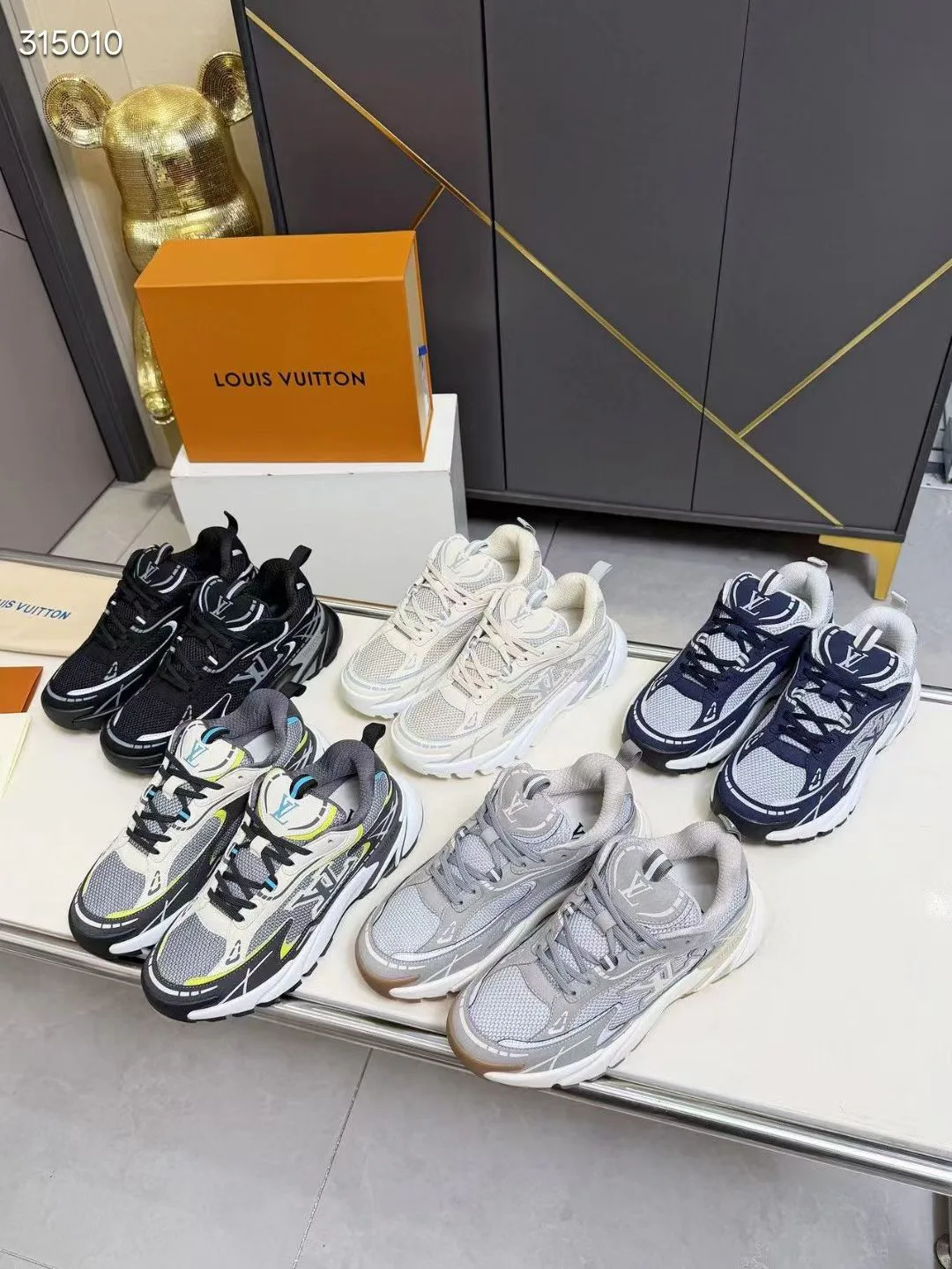 Кроссовки Мужские Louis Vuitton 17961806