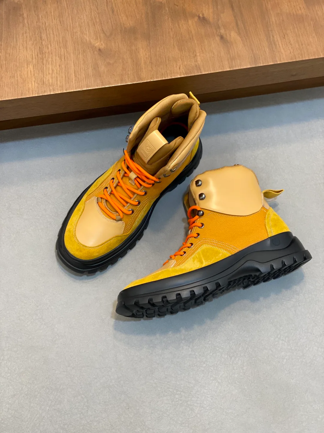 Ботинки Мужские Salvatore Ferragamo 240202