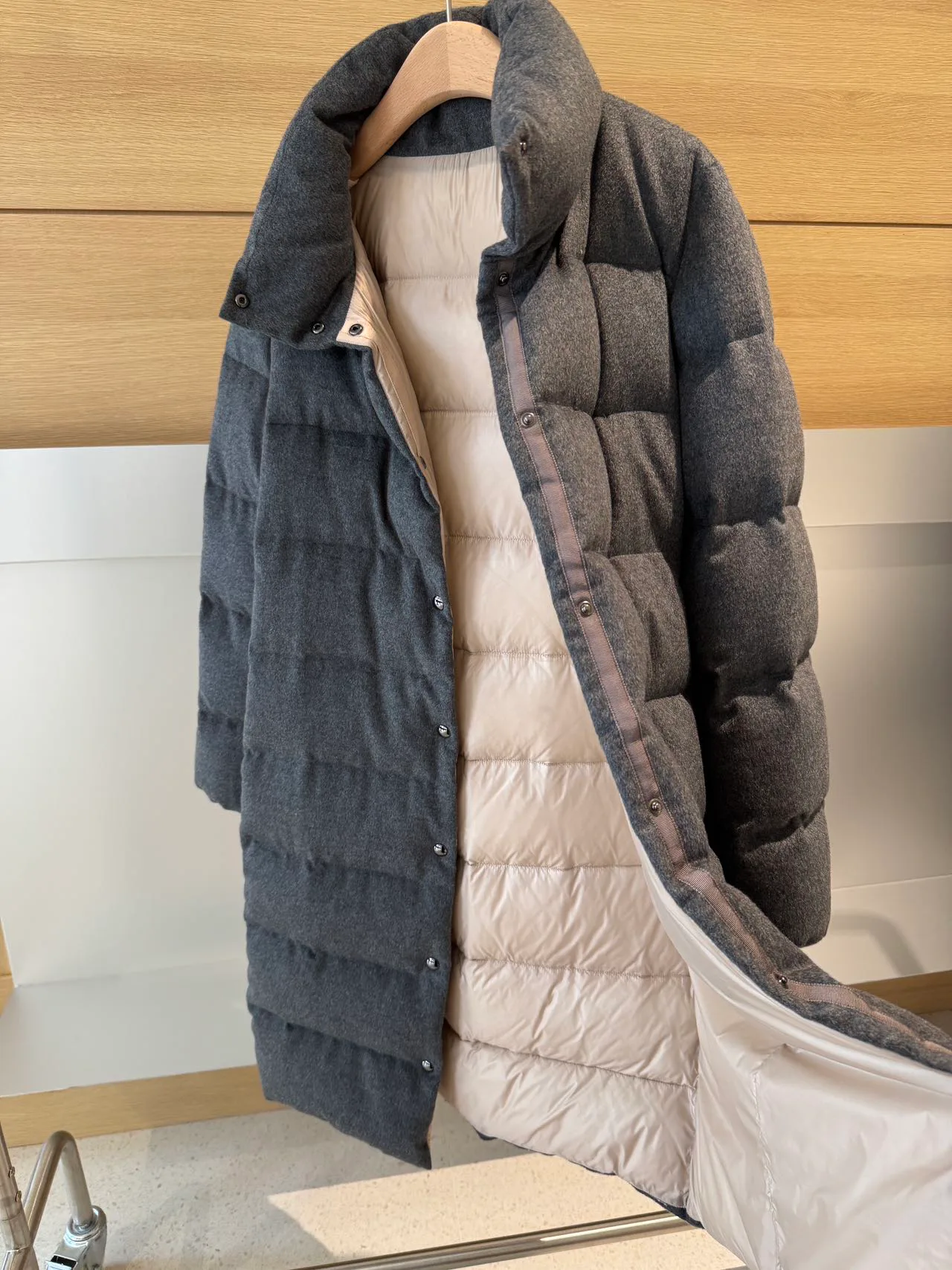 Куртки И Пуховики Женские Moncler 5044700
