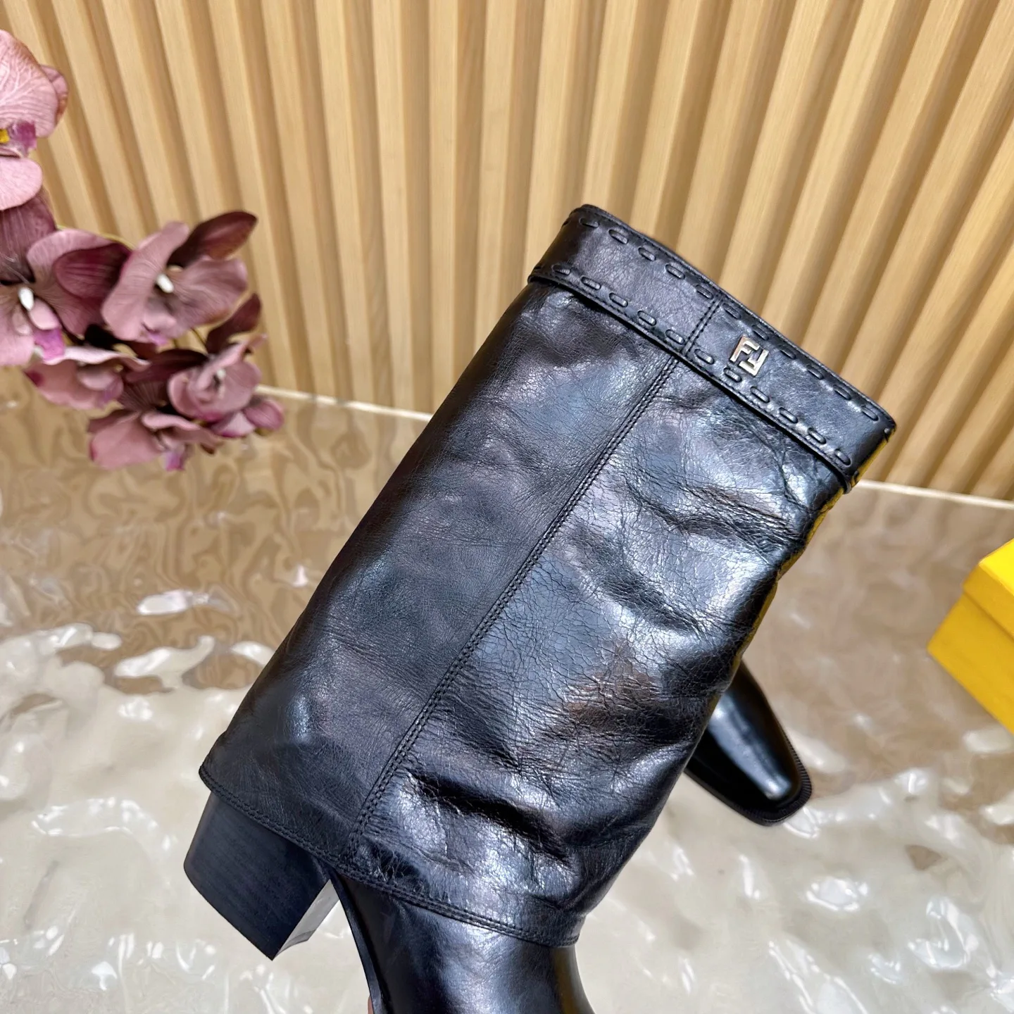 Сапоги Женские Fendi 18235438