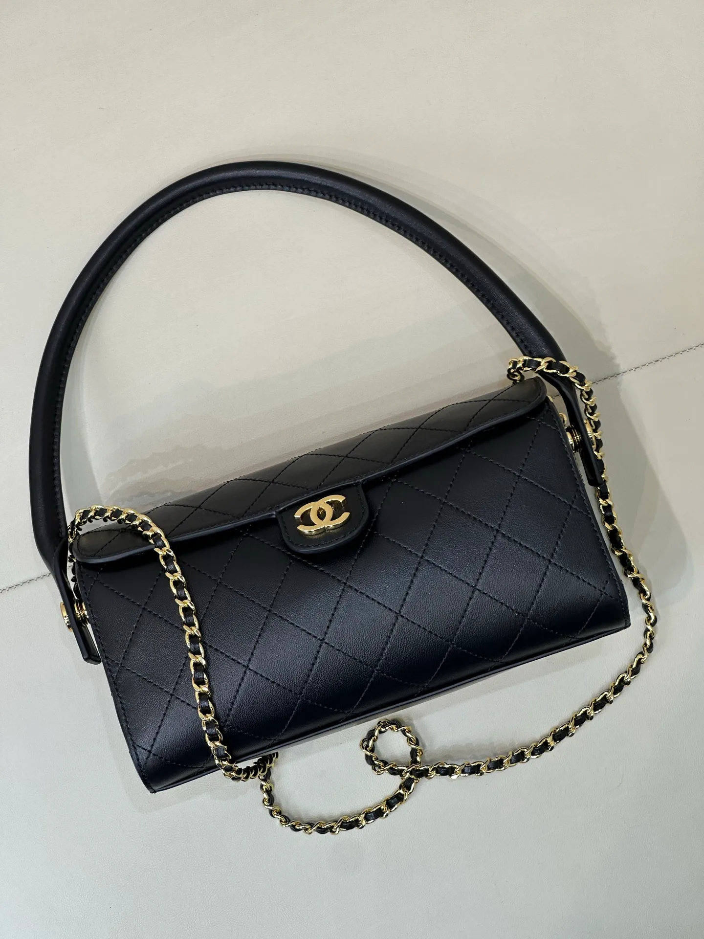 Классические Сумки Женские Chanel 17376204
