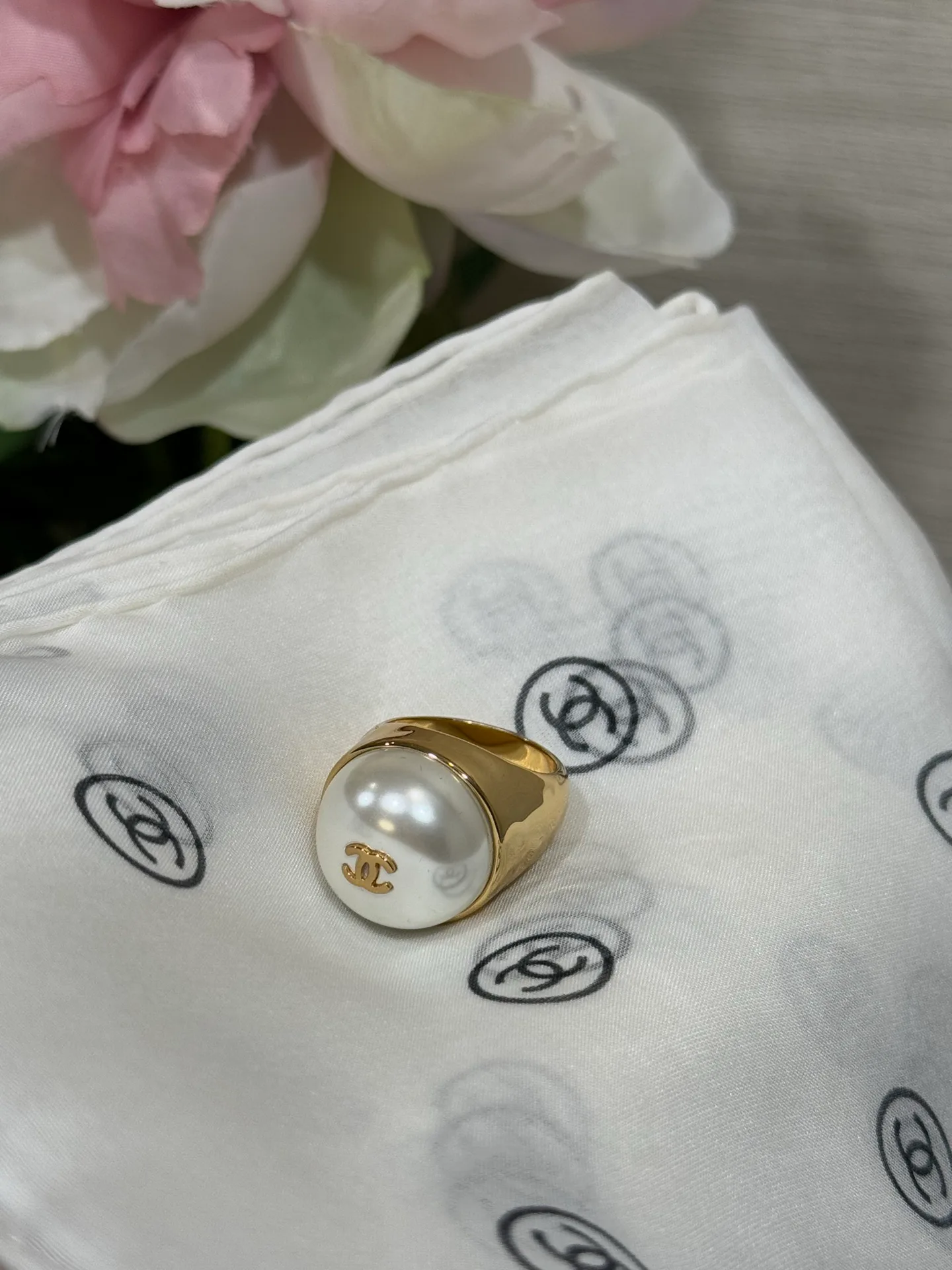 Бижутерия Chanel 17728658