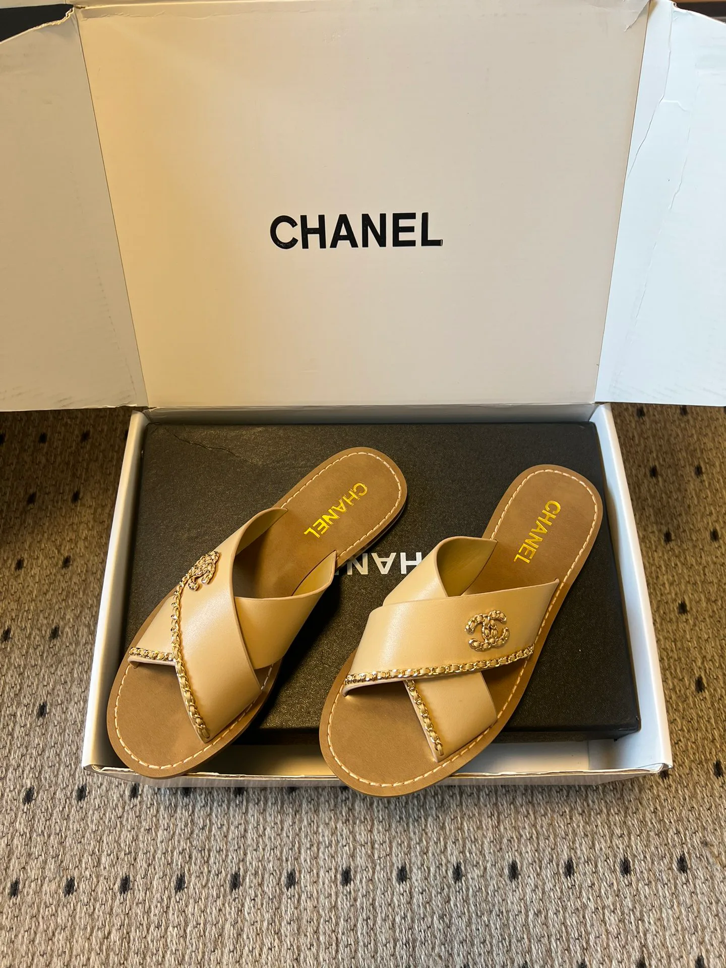 Шлепанцы Женские Chanel 1122459