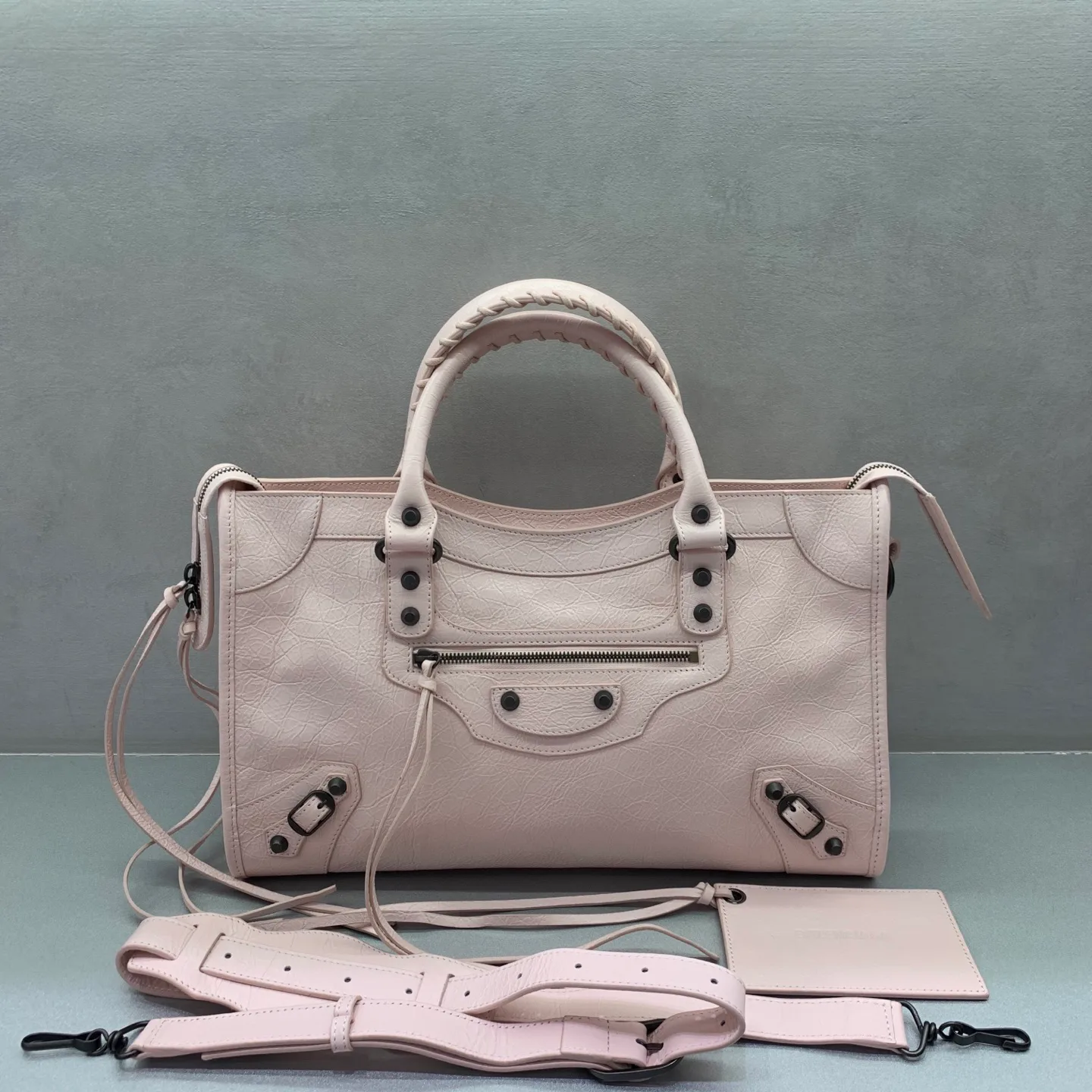 Классические Сумки Женские Balenciaga 18135974