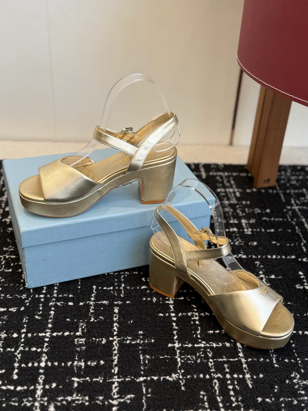 Босоножки Женские Prada 1262111