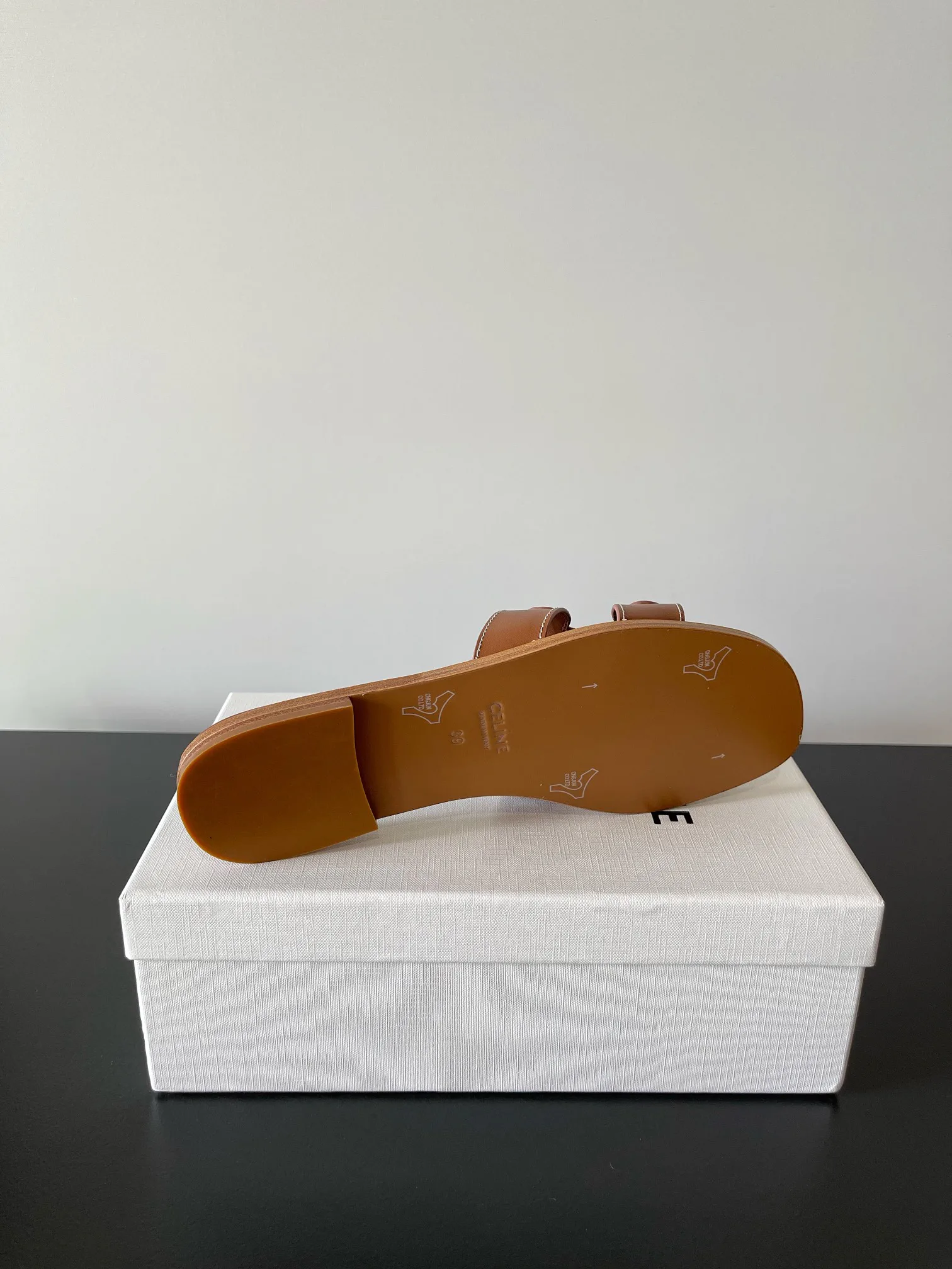 Шлепанцы Женские Celine 1462748