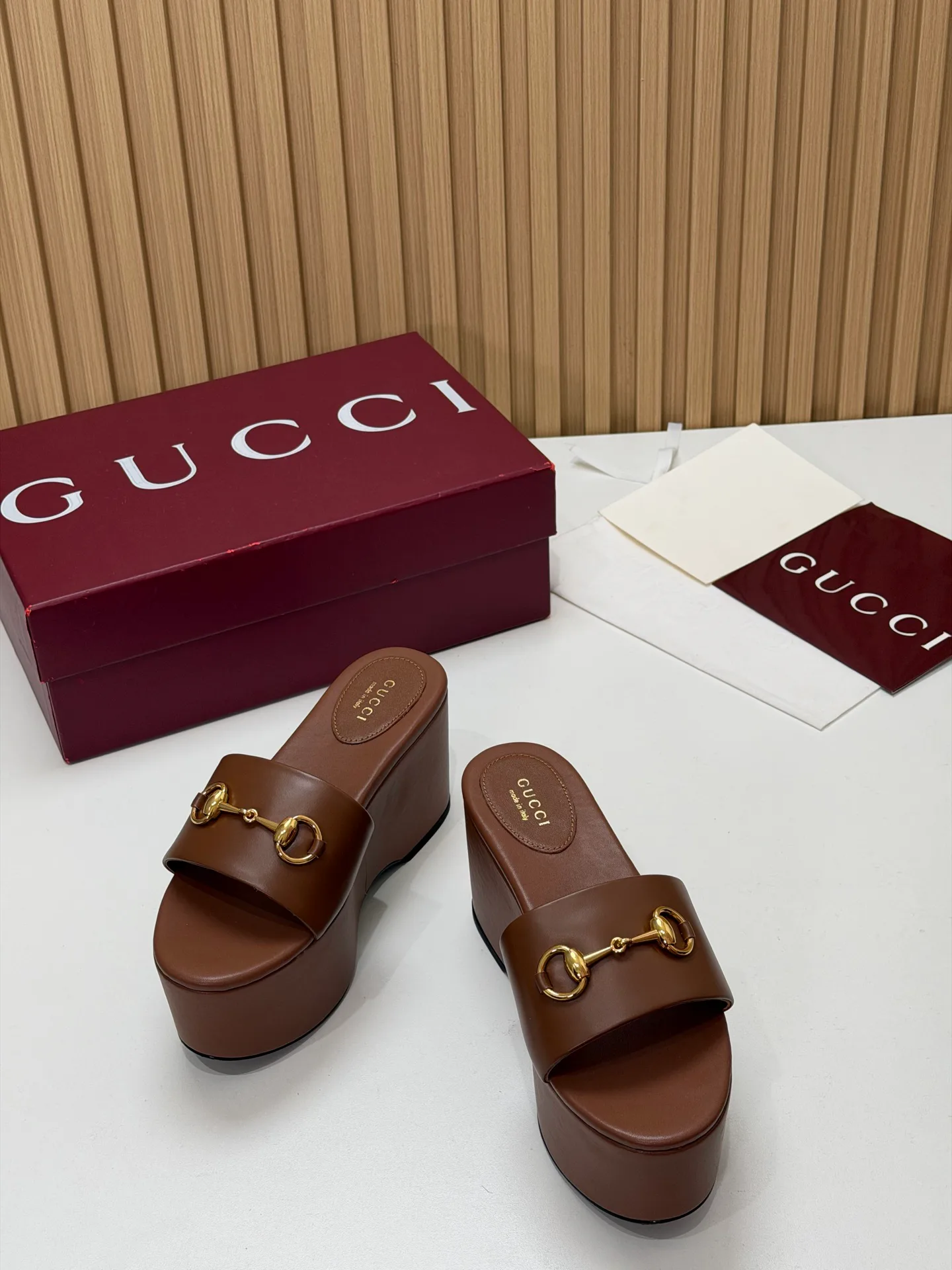 Босоножки Женские Gucci 17631679