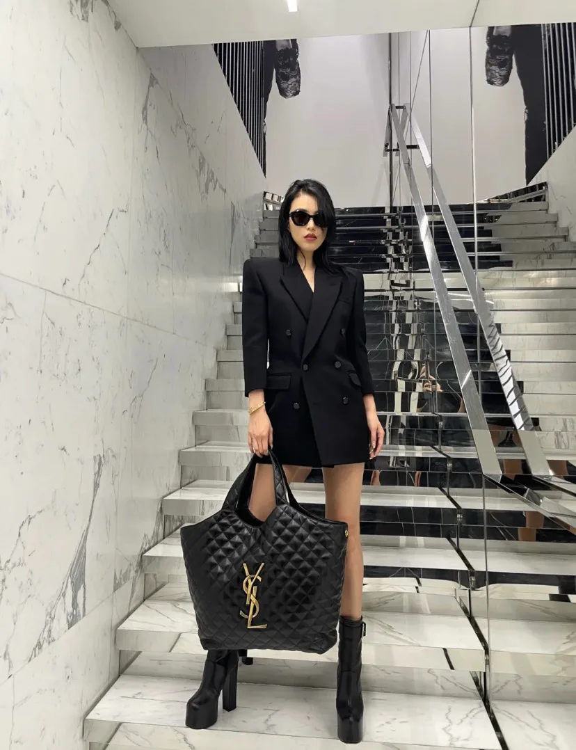 Классические Сумки Женские Saint Laurent 10805340