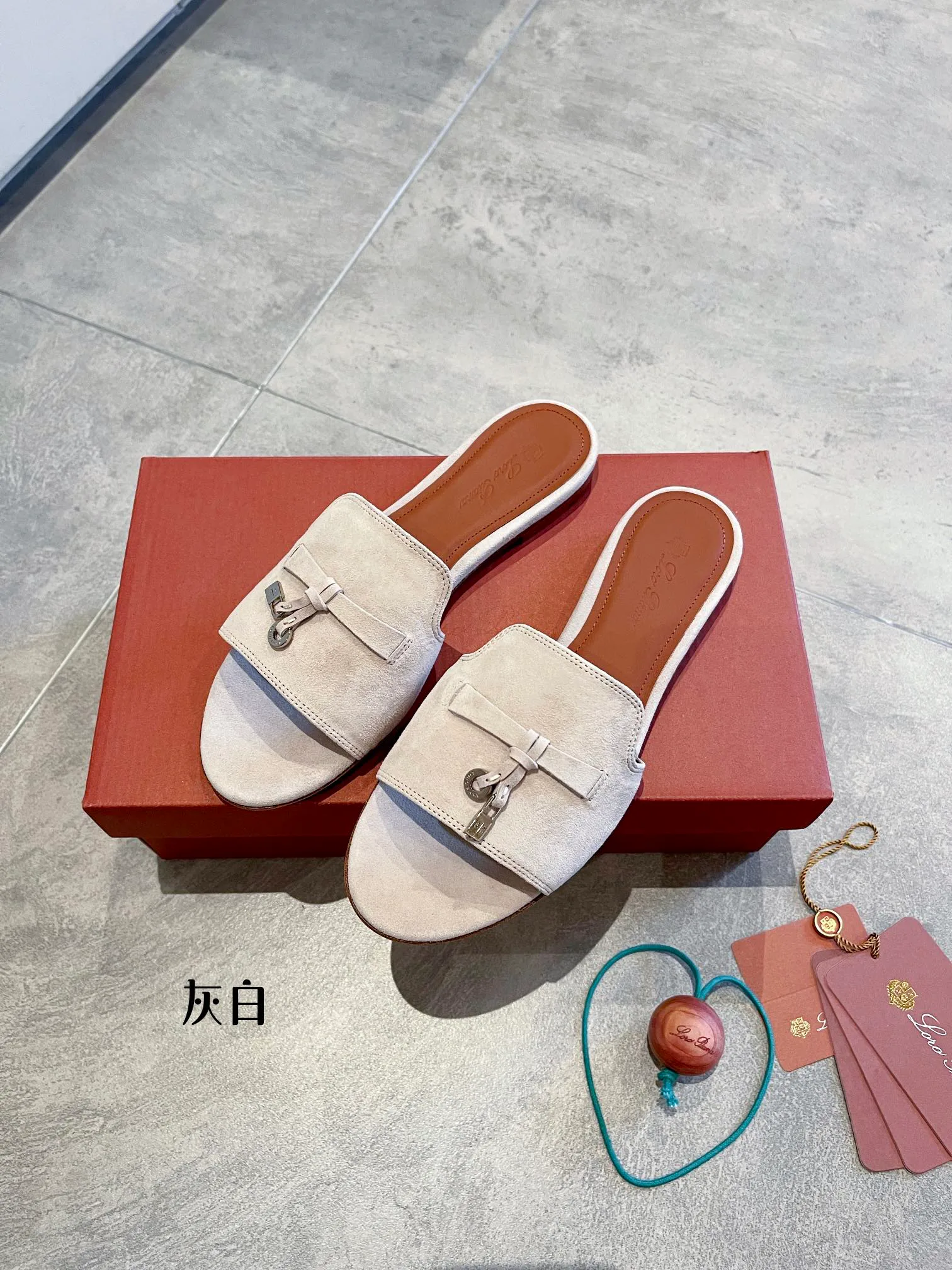 Шлепанцы Женские Loro Piana 1022021