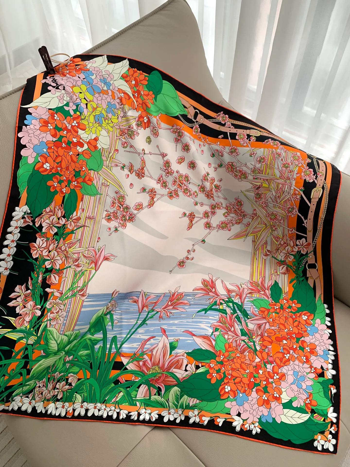 Платки Christian Dior 18003247