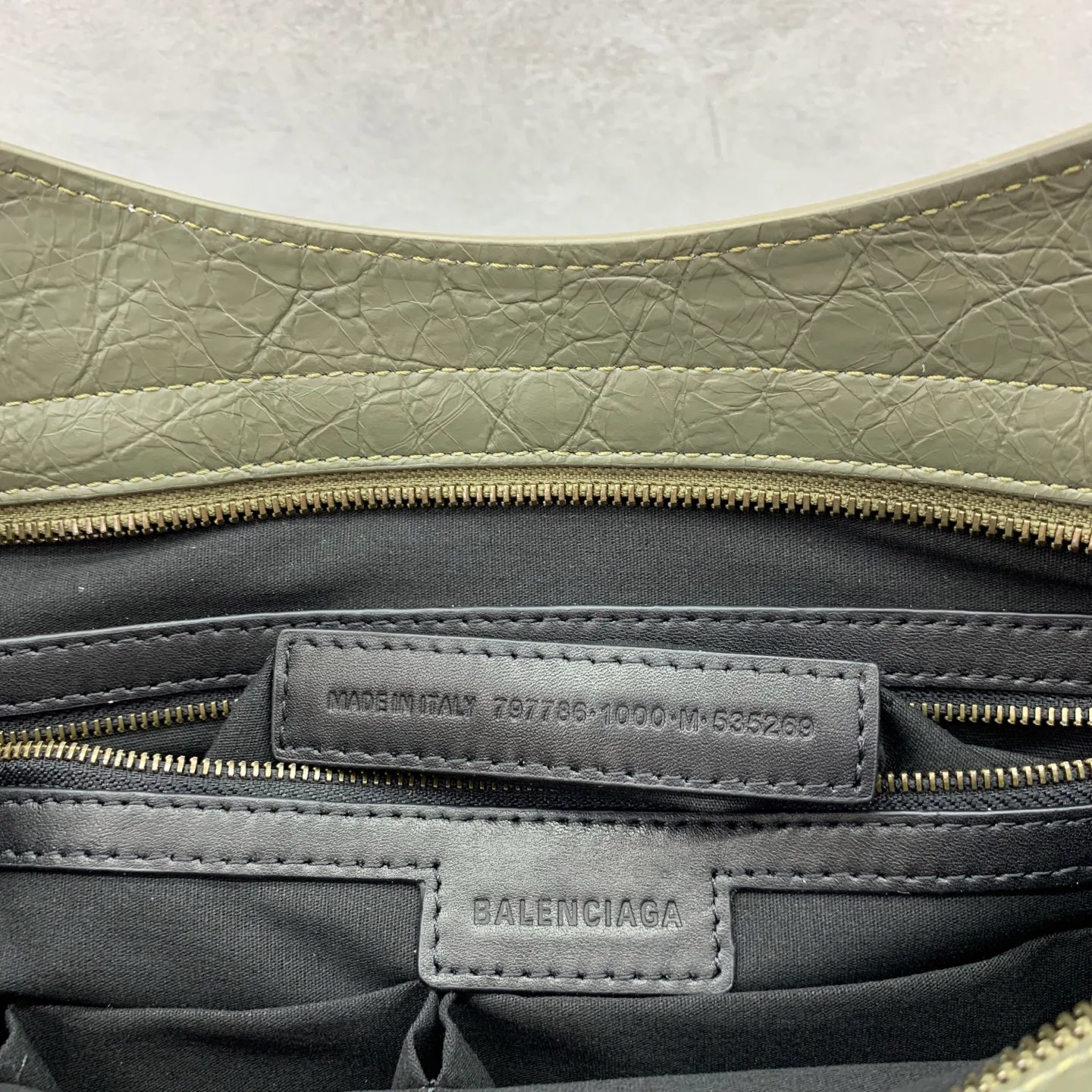 Классические Сумки Женские Balenciaga 11864142