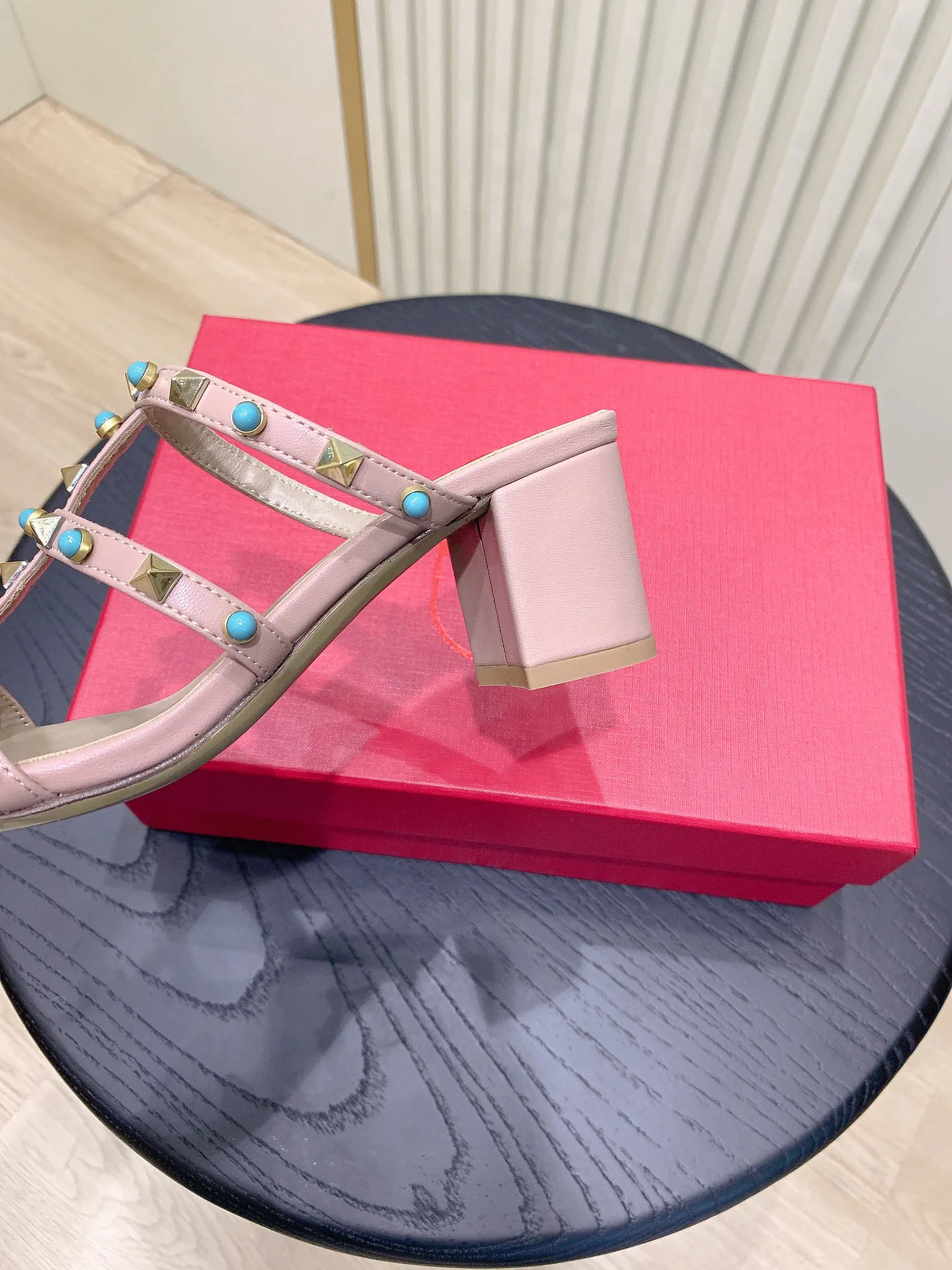 Босоножки Женские Valentino 748135