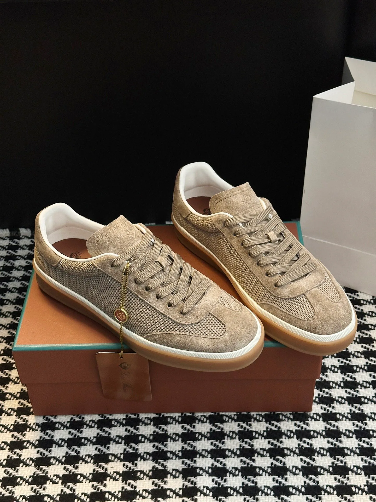 Кроссовки Женские Loro Piana 139946