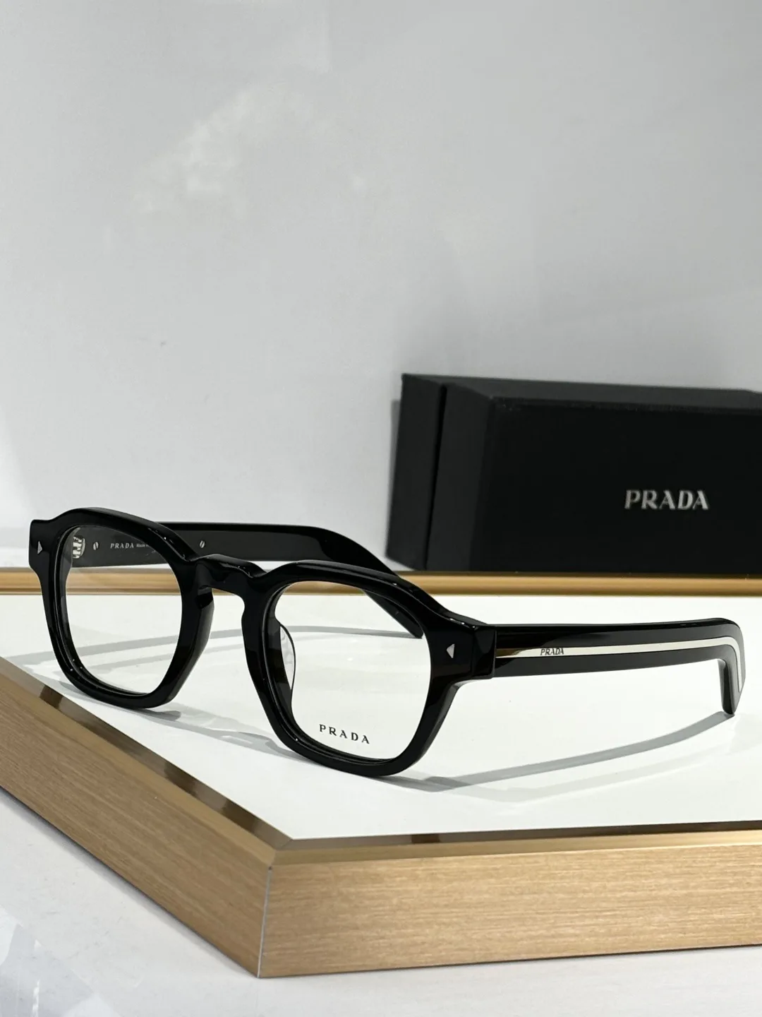 Очки Prada 406599