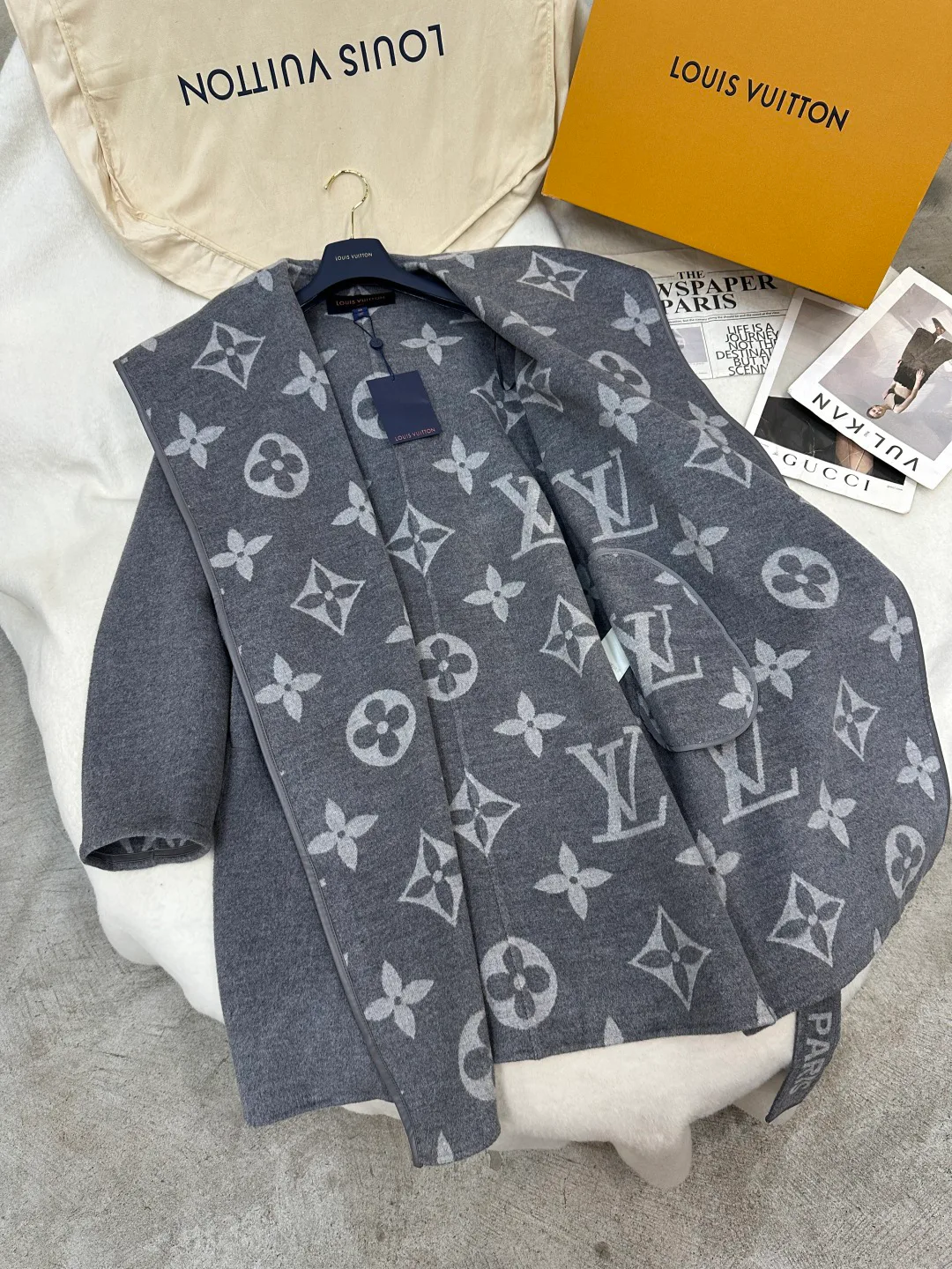 Пальто Женские Louis Vuitton 3532928