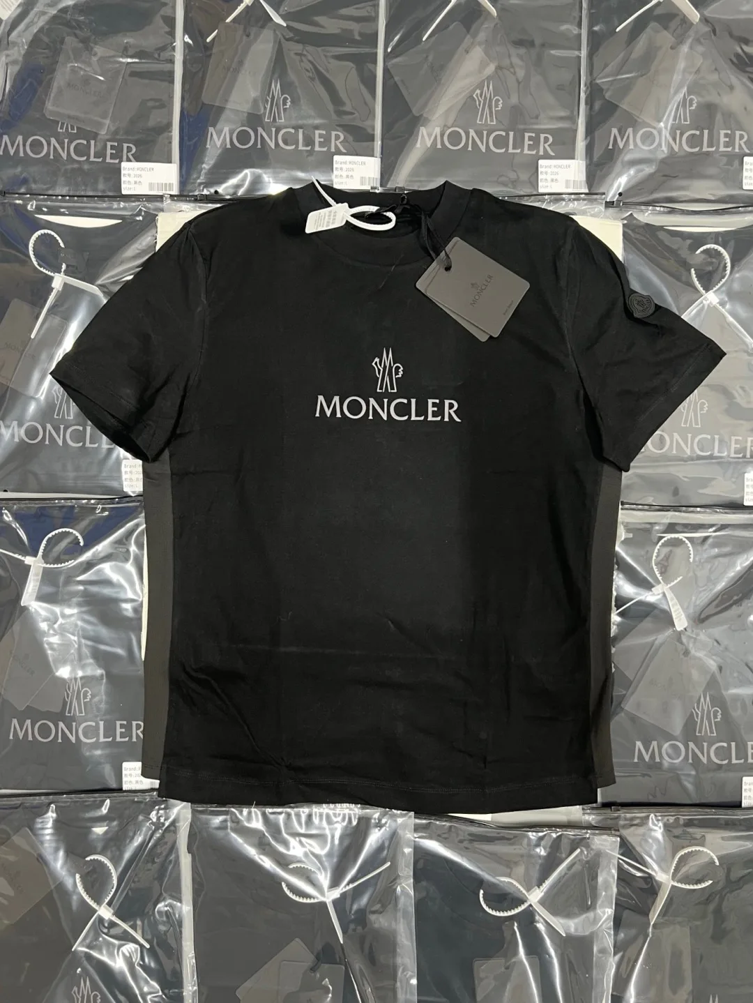 Футболки Мужские Moncler 5877537