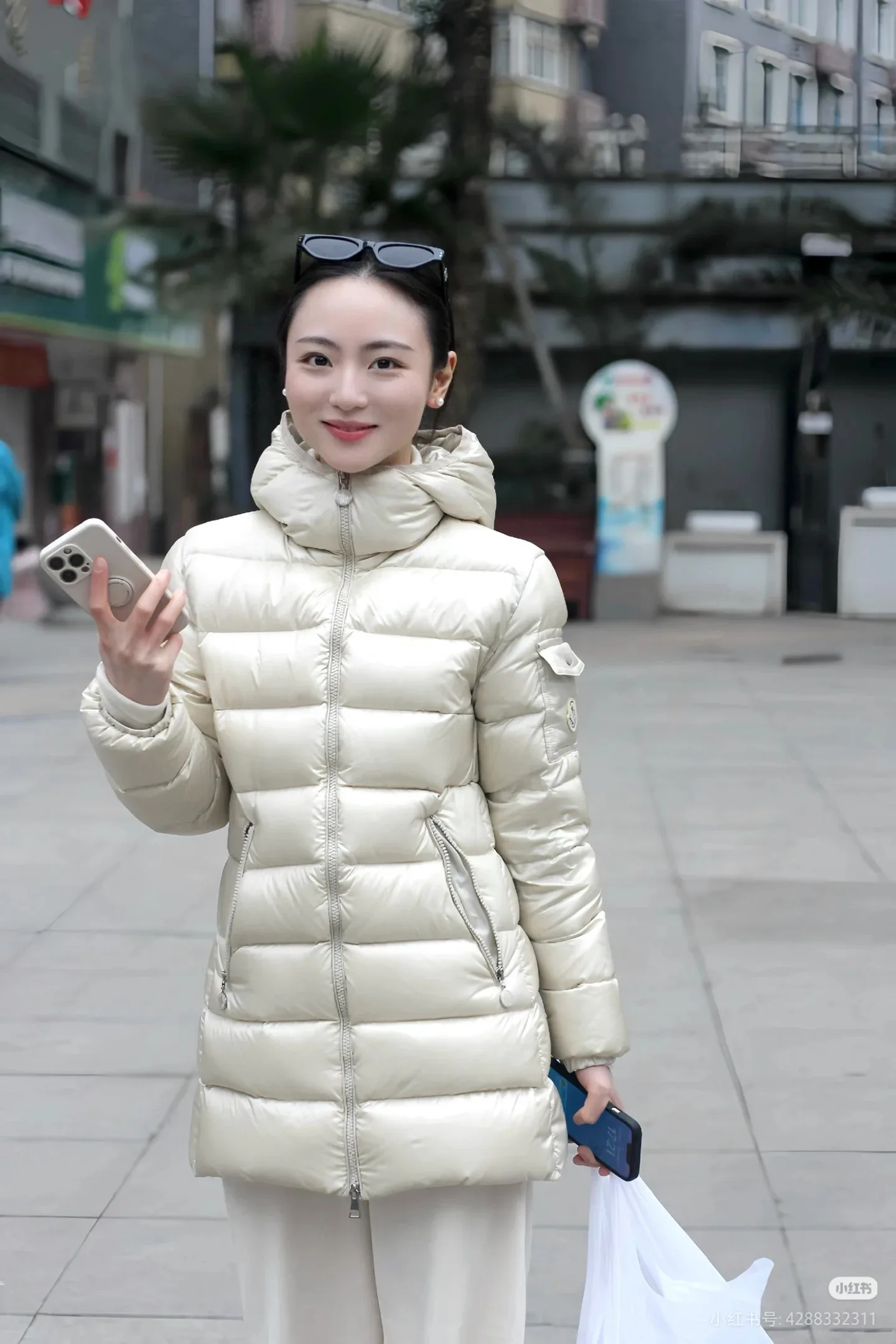 Куртки И Пуховики Женские Moncler 18044449
