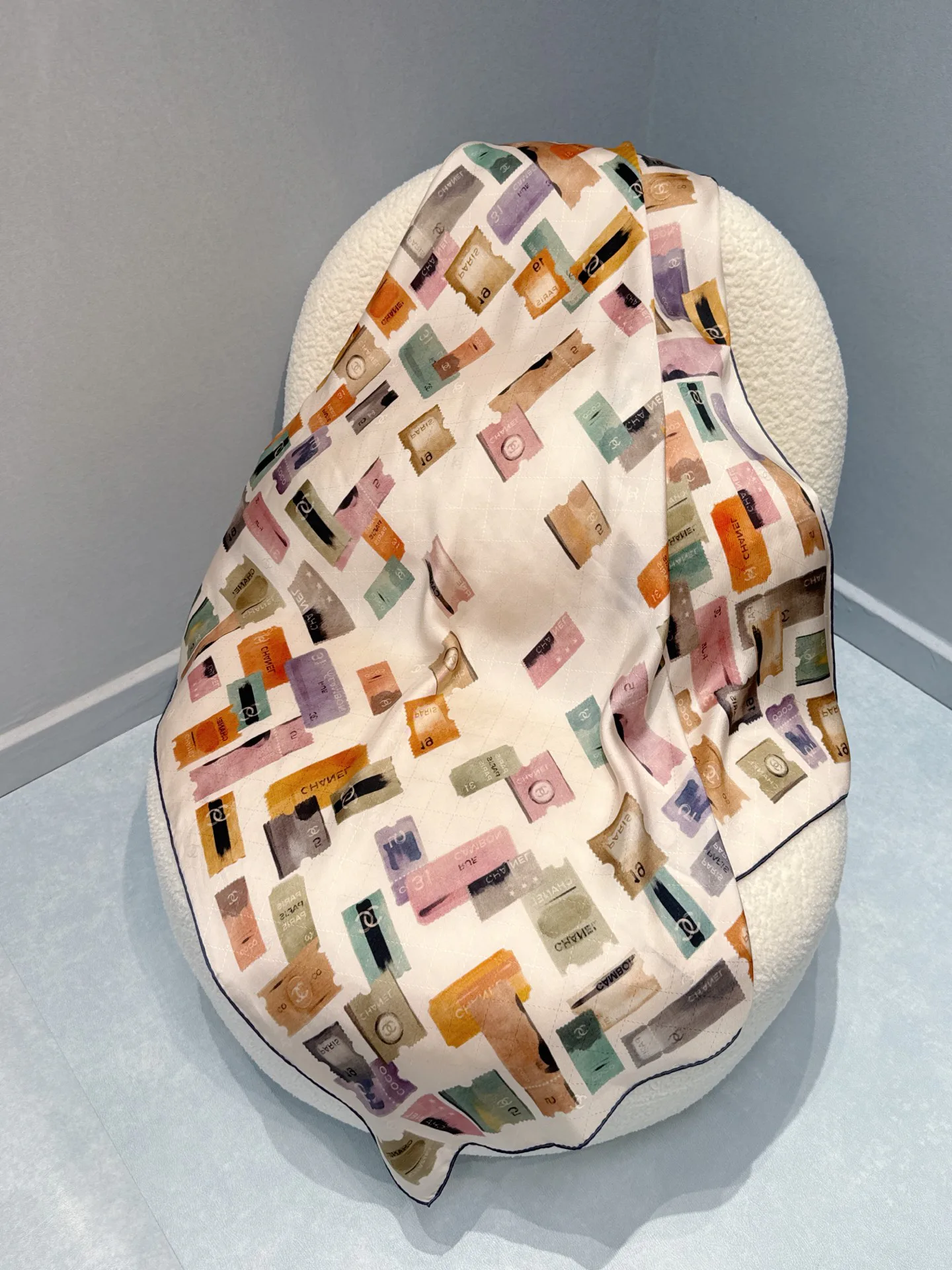 Шарфы Chanel 3689