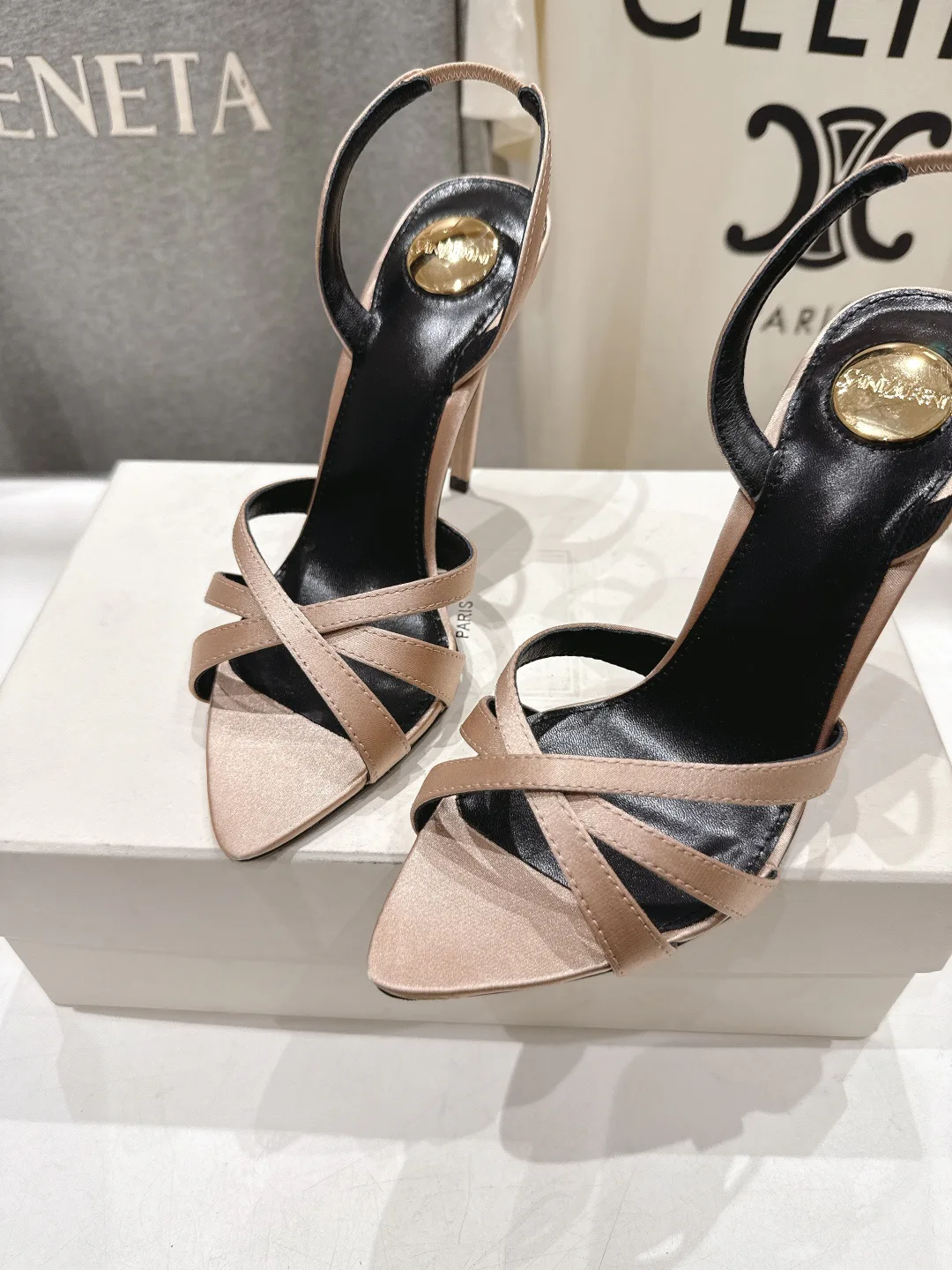 Босоножки Женские Saint Laurent 11623312