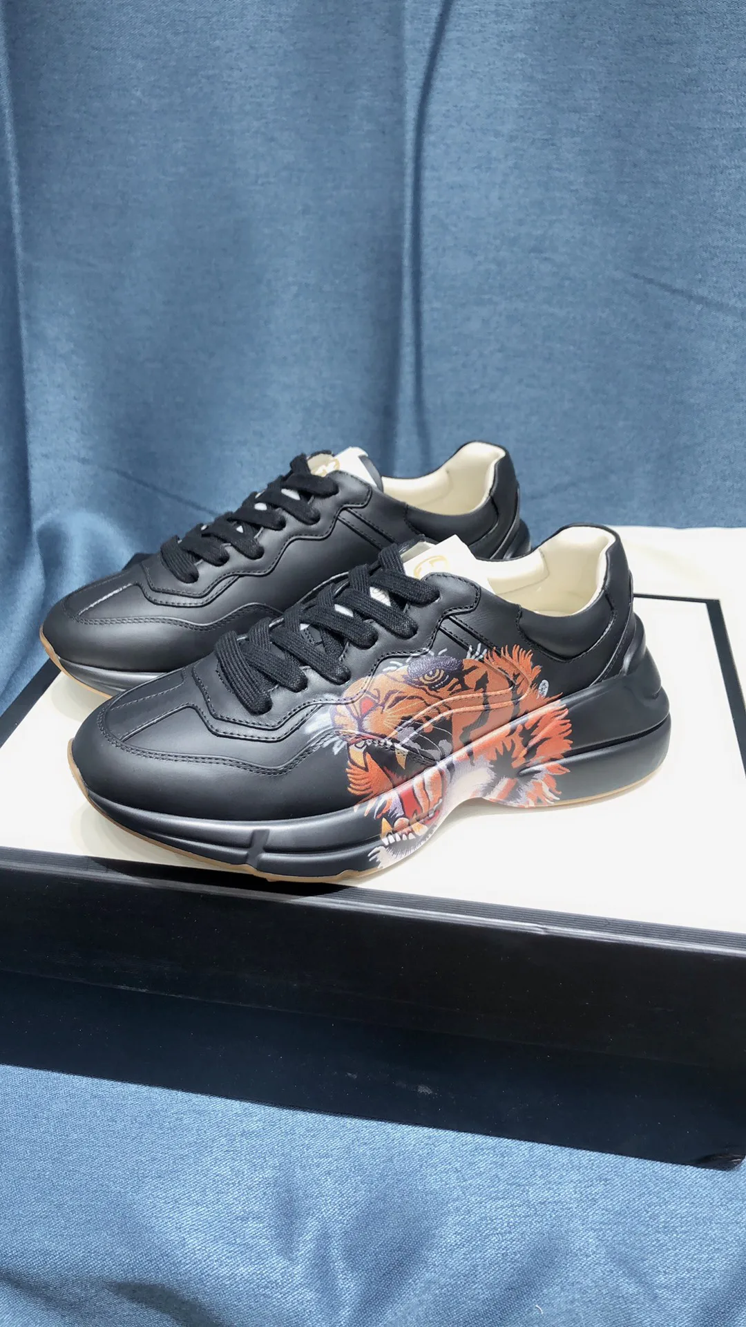 Кроссовки Женские Gucci 5120092