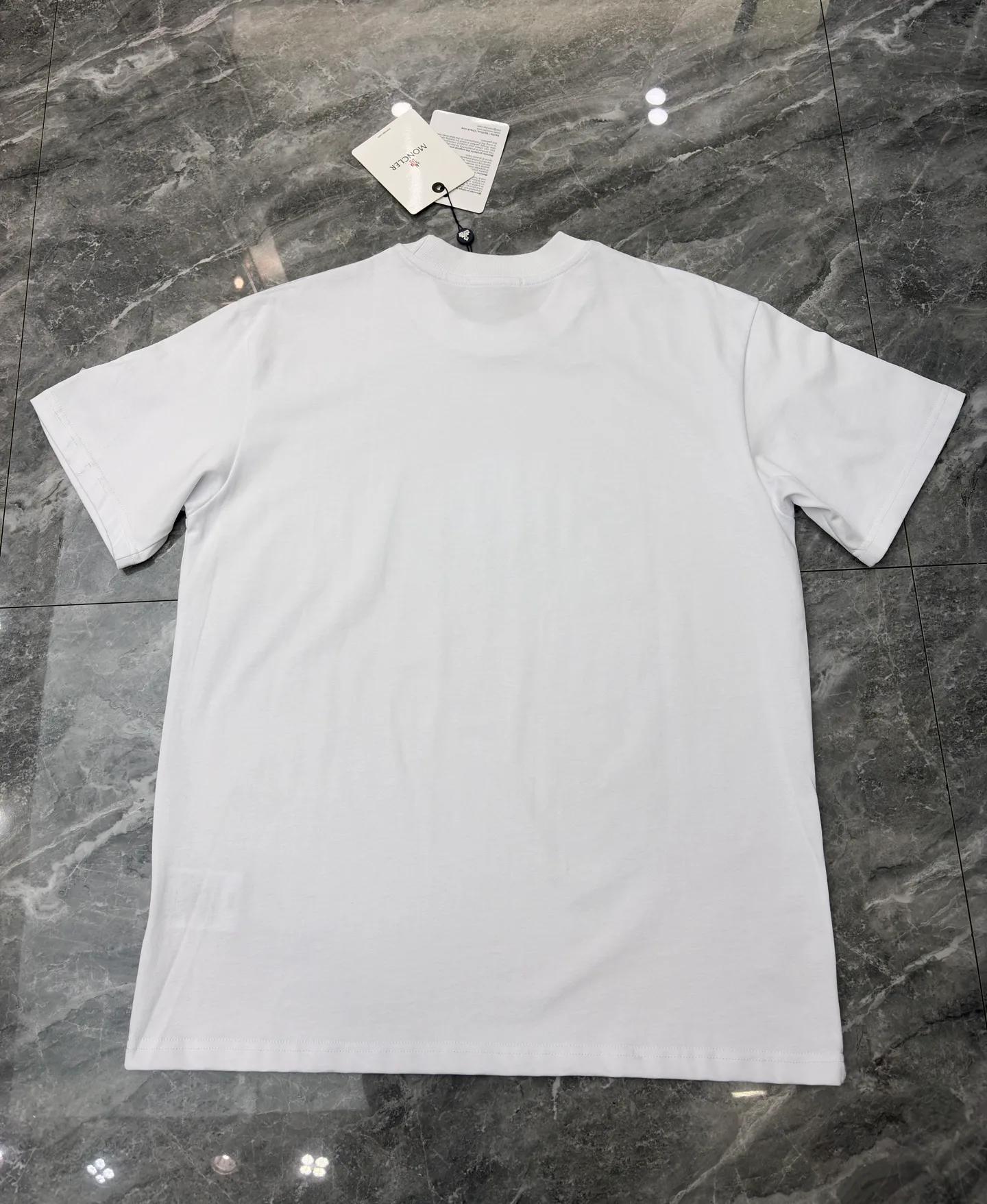 Футболки Женские Moncler 11424383