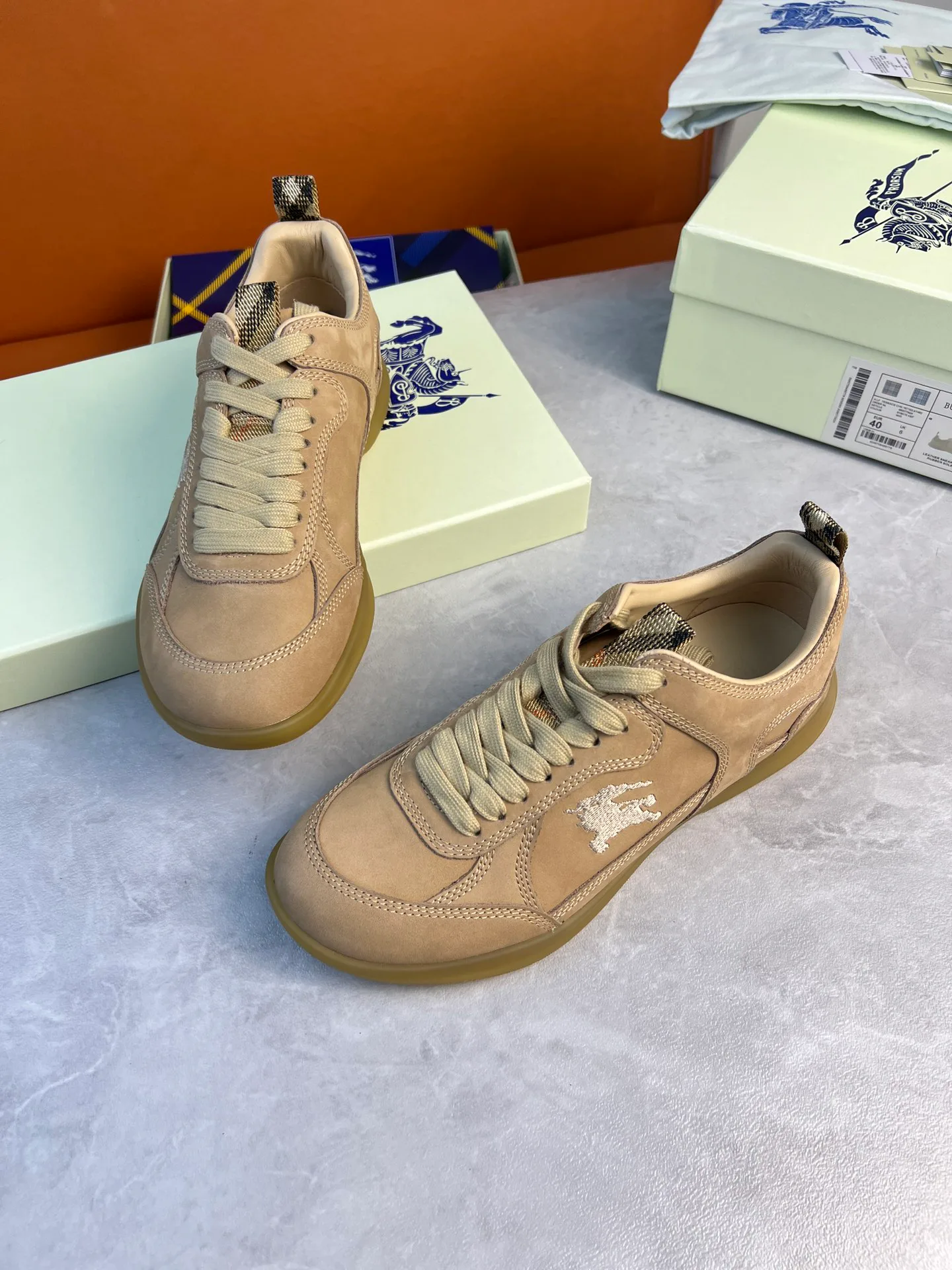 Кроссовки Мужские Burberry 17420305