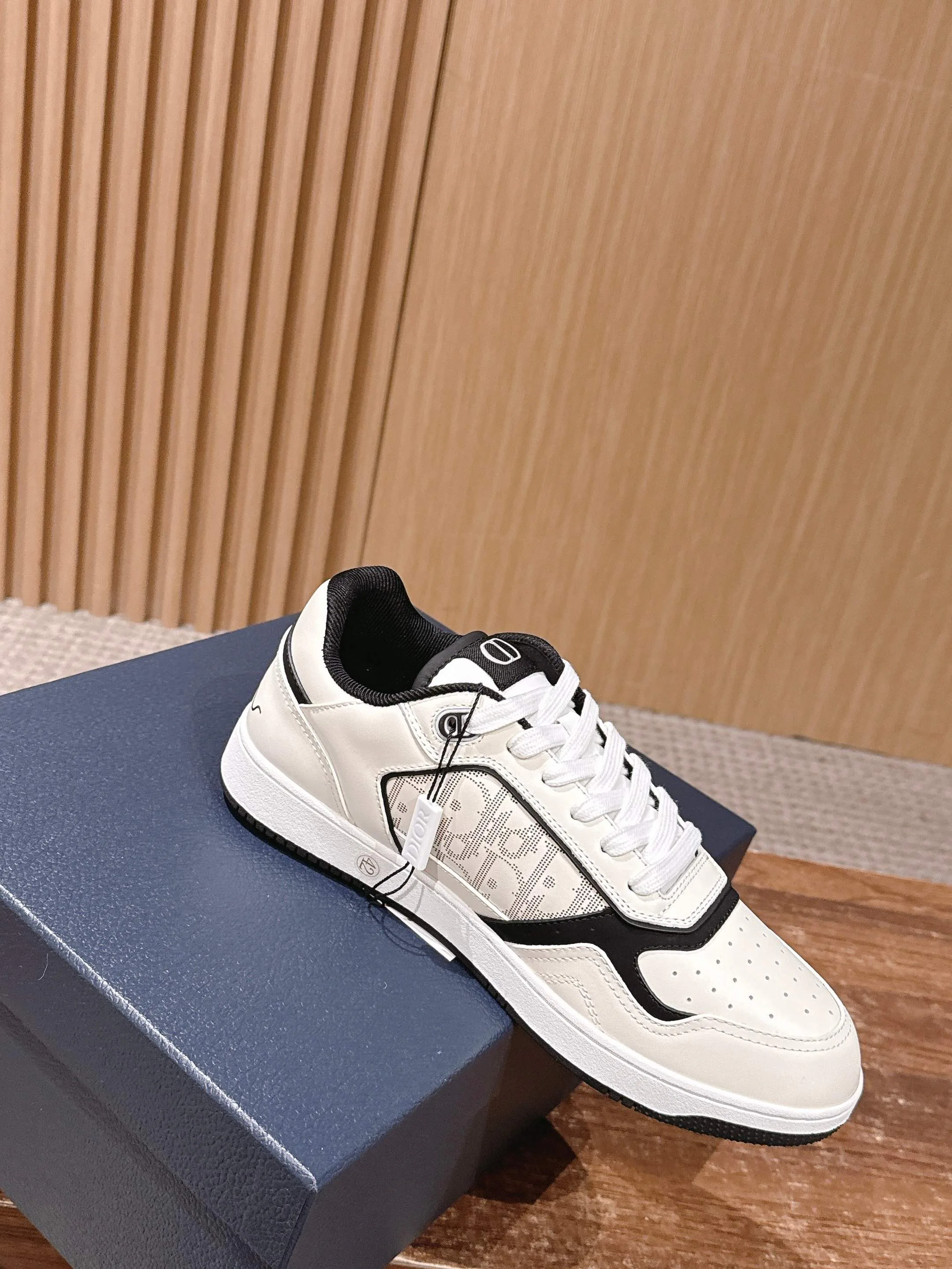 Кроссовки Мужские Christian Dior 4385849