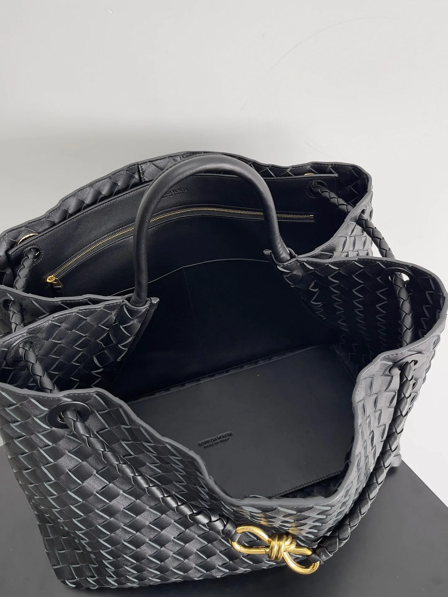 Классические Сумки Женские Bottega Veneta 17972835