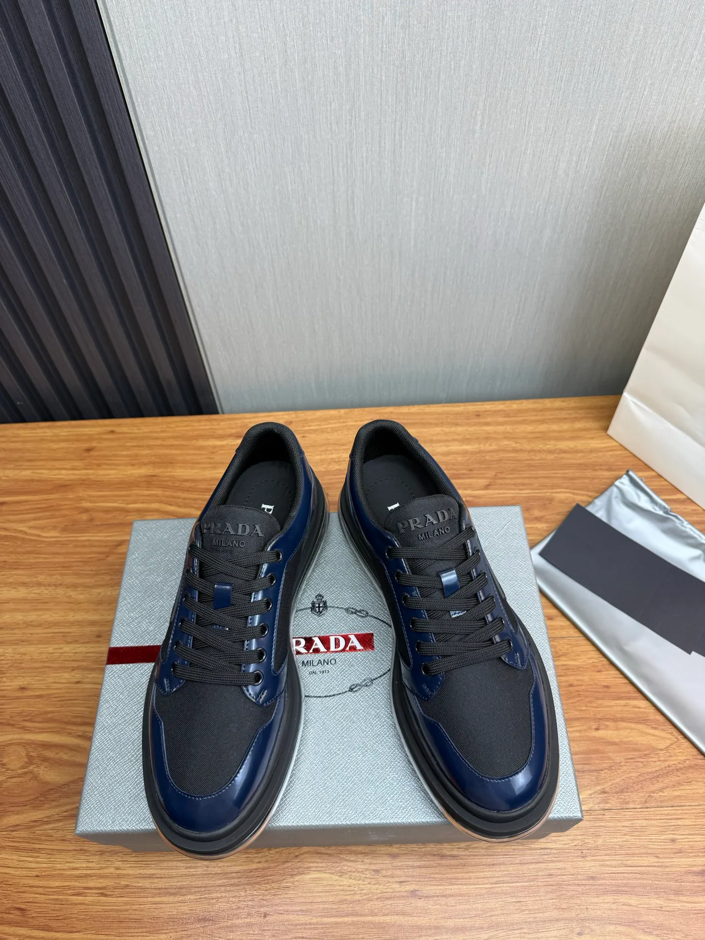 Кроссовки Мужские Prada 12725481
