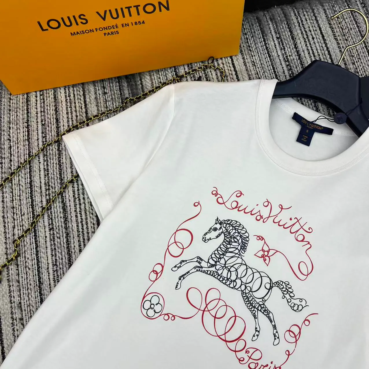 Футболки Женские Louis Vuitton 1518768