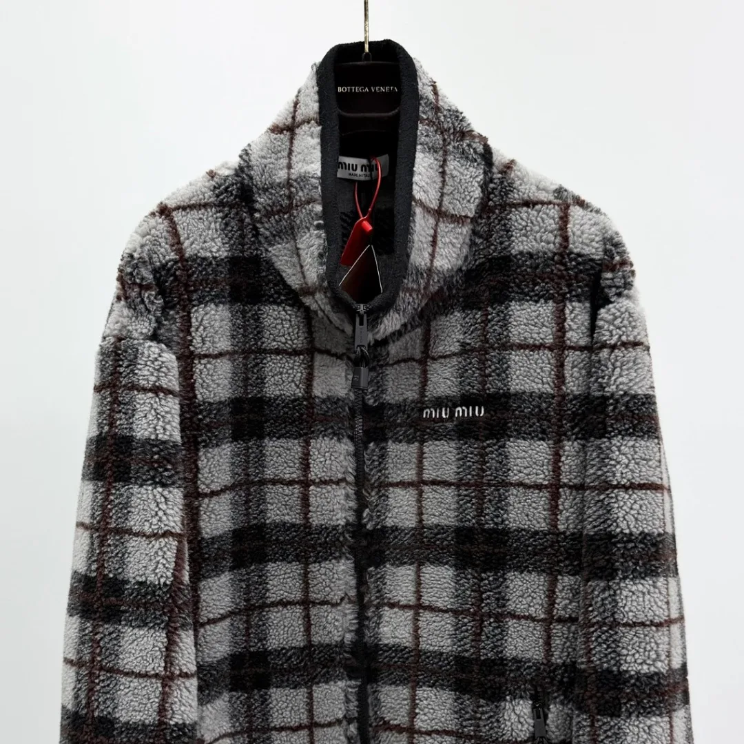 Куртки И Пуховики Мужские Miu Miu 2234854