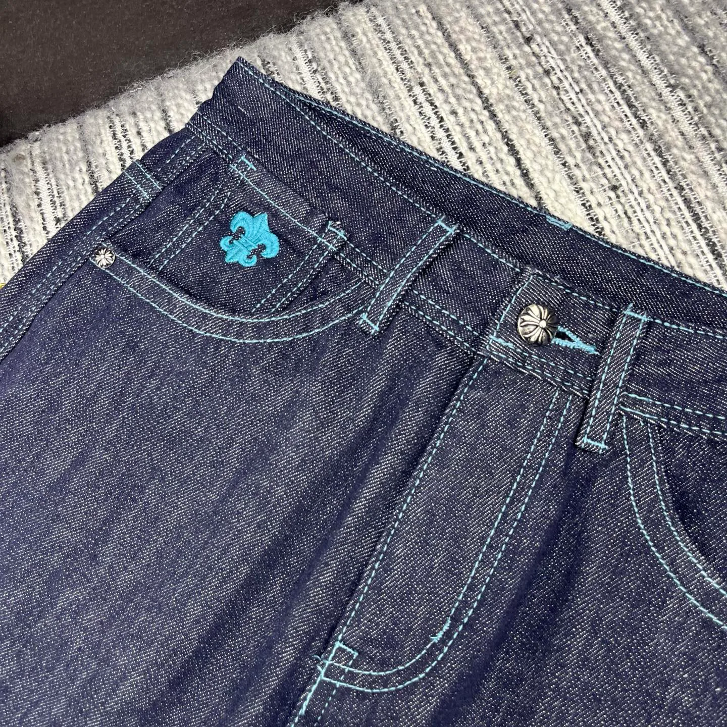 Джинсы Женские Chrome Hearts 11027831