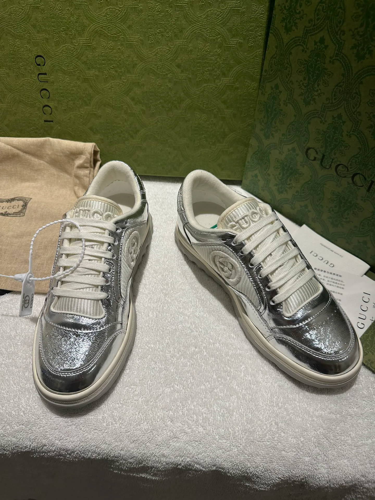Кроссовки Женские Gucci 5813693