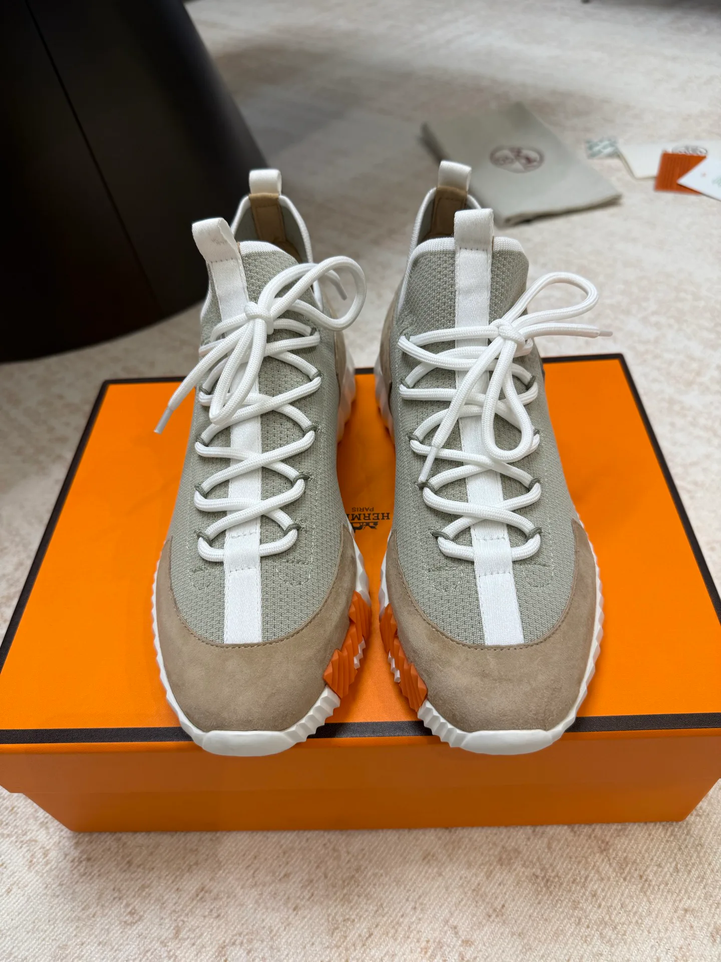 Кроссовки Женские Hermes 11628845