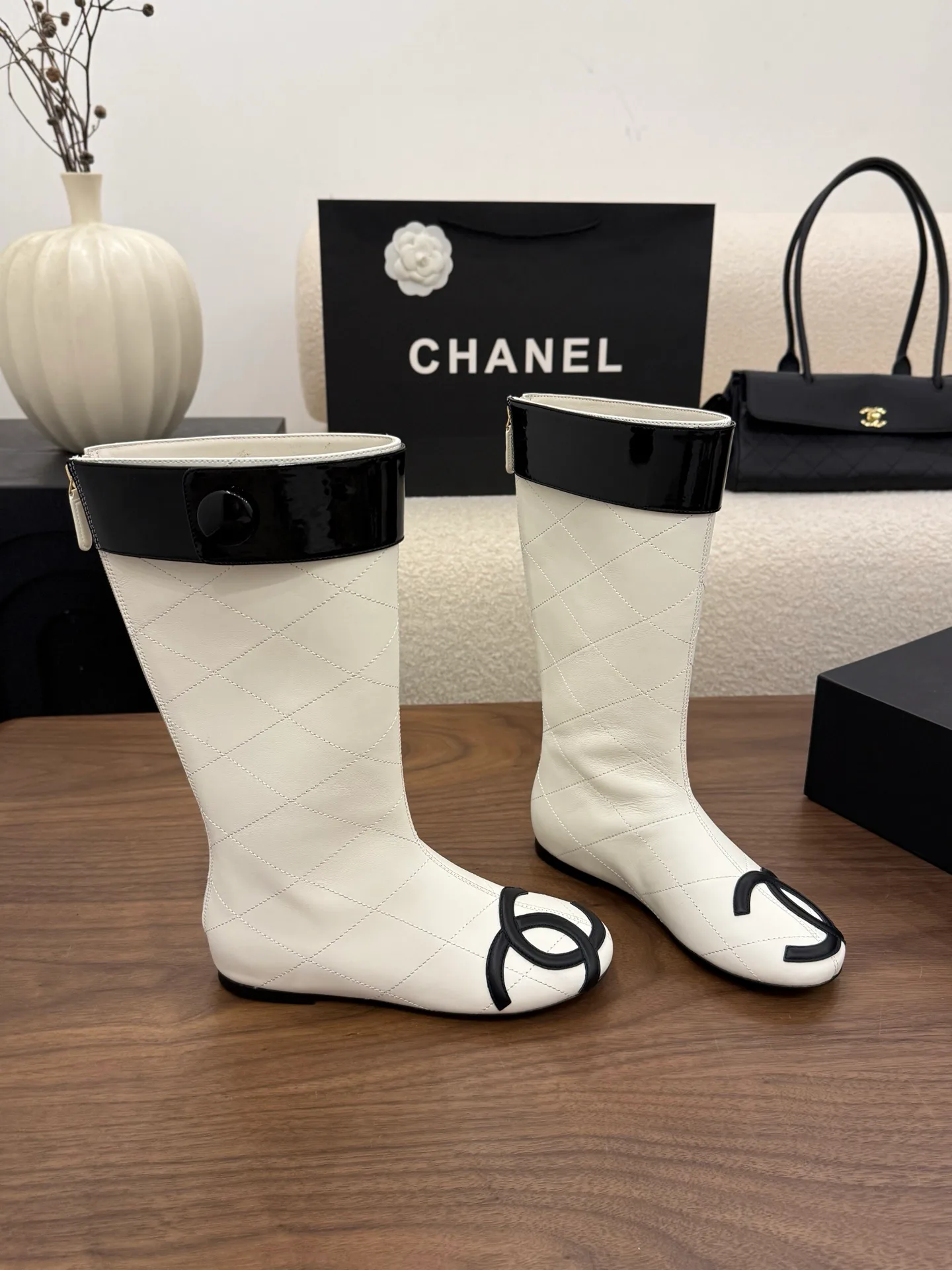 Сапоги Женские Chanel 17981324