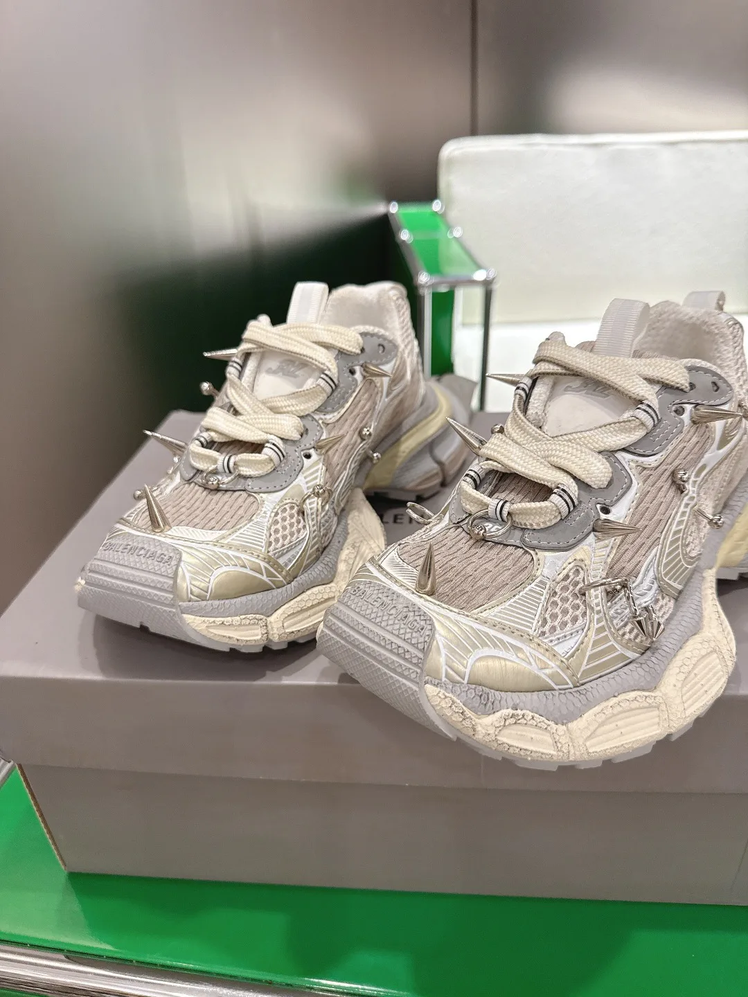 Кроссовки Женские Balenciaga 809142