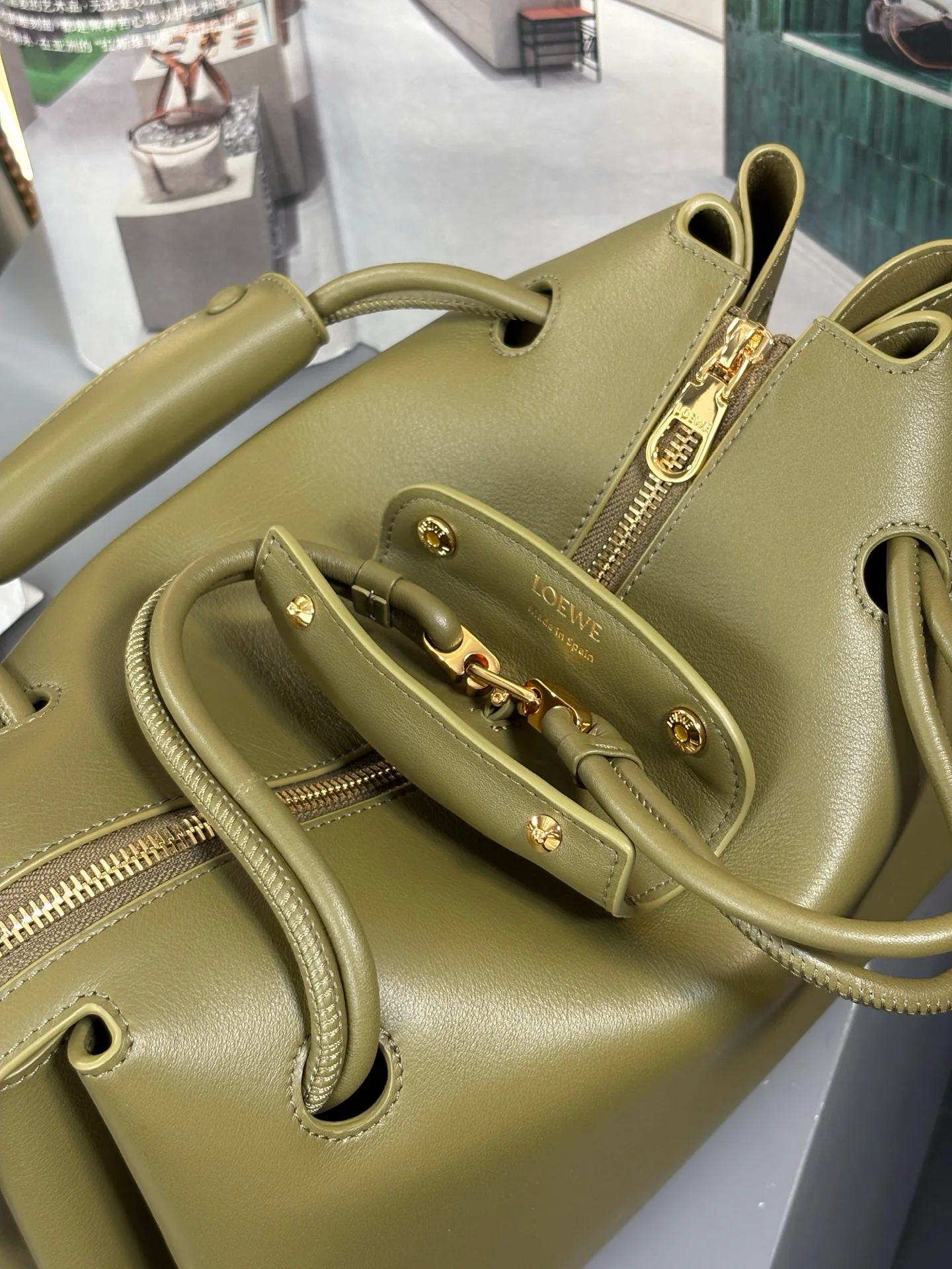 Классические Сумки Женские Loewe 11566857