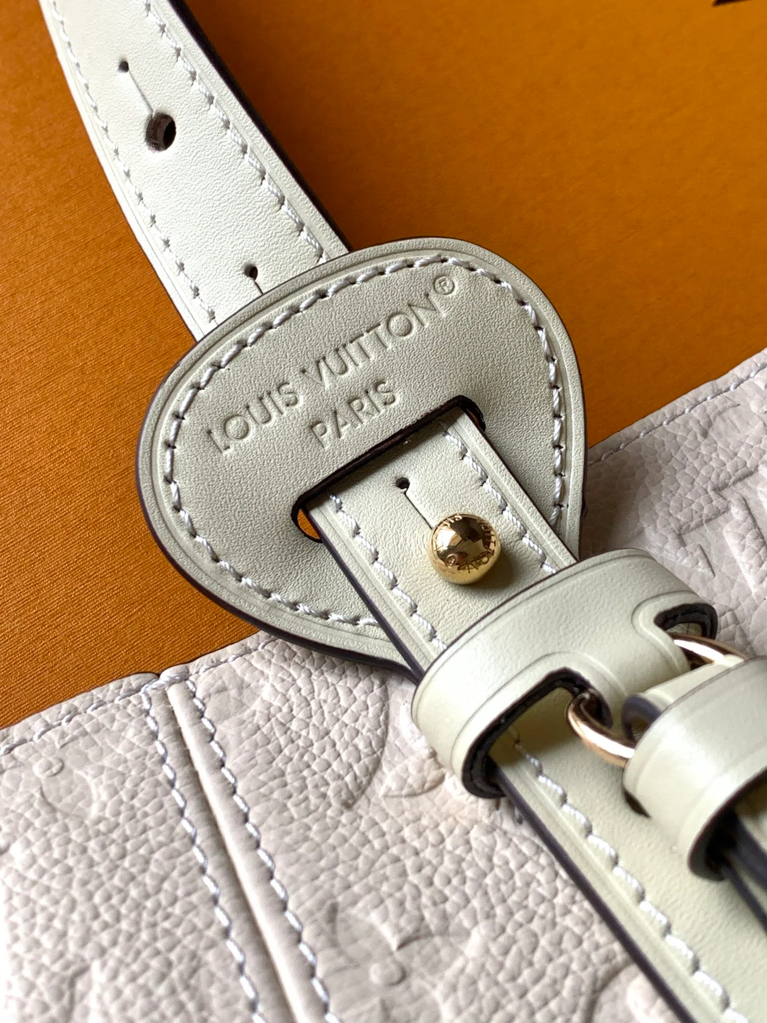 Классические Сумки Женские Louis Vuitton 11872297