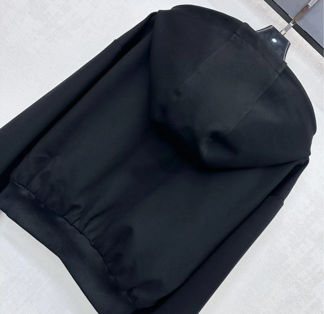 Куртки И Пуховики Женские Prada 1567558