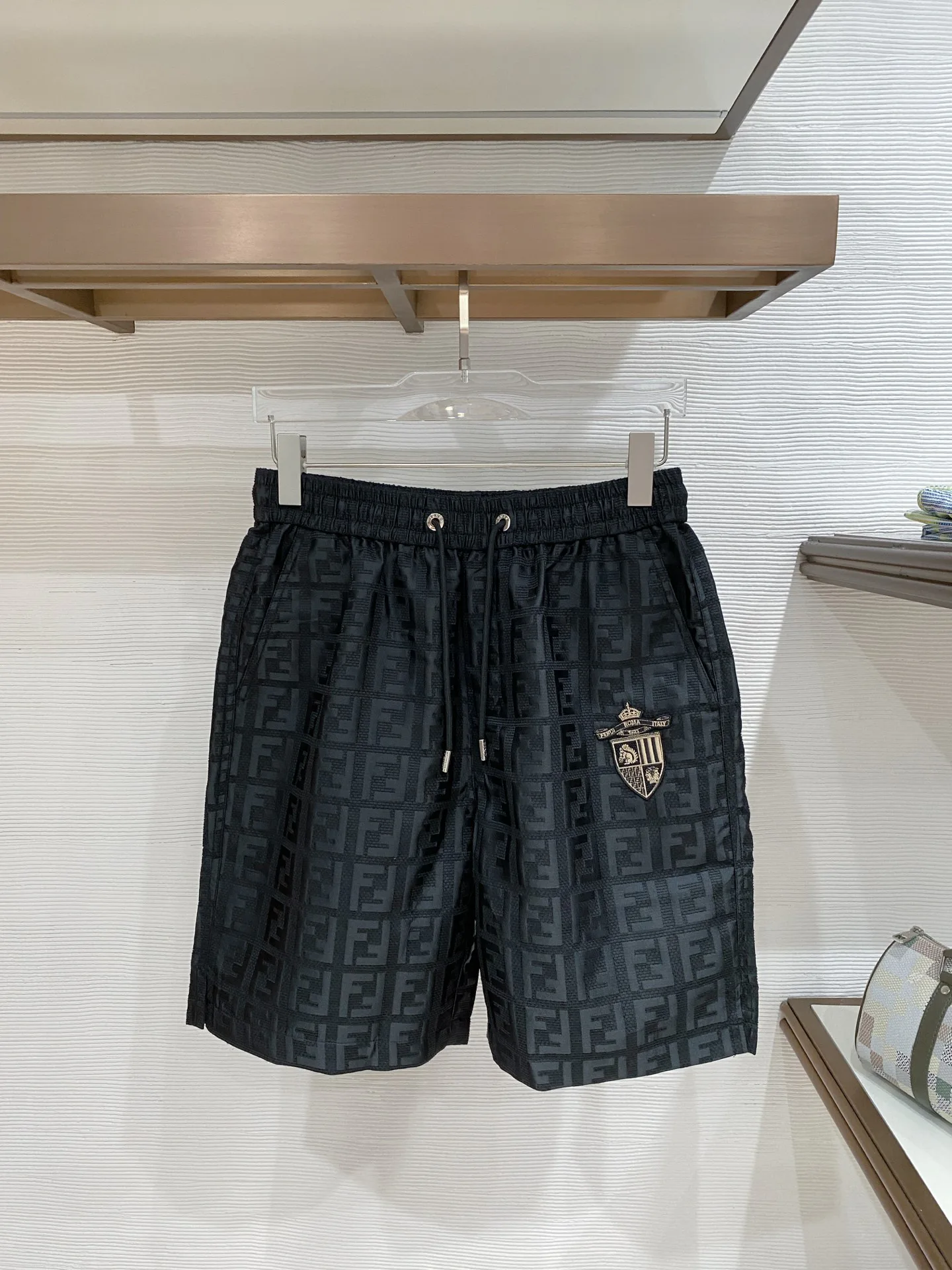 Шорты Мужские Fendi 13328160