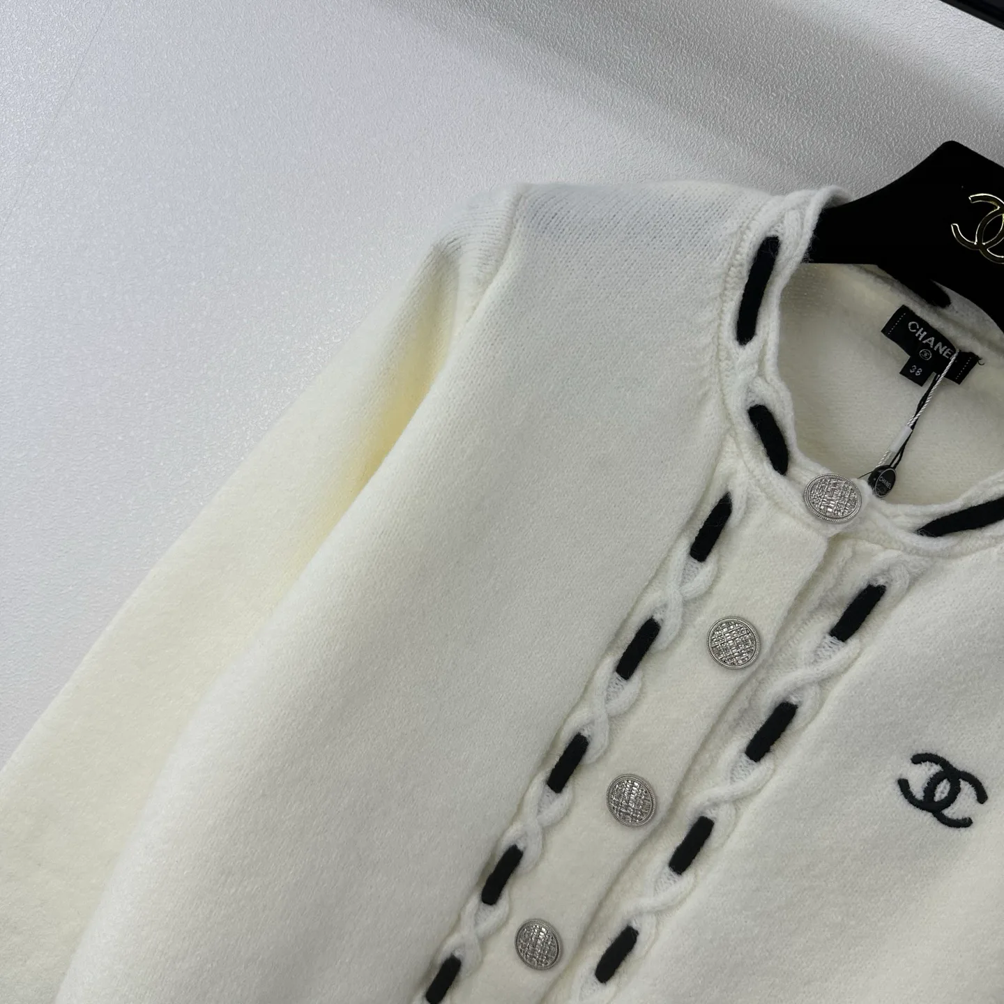Джемперы И Свитеры Женские Chanel 18158231