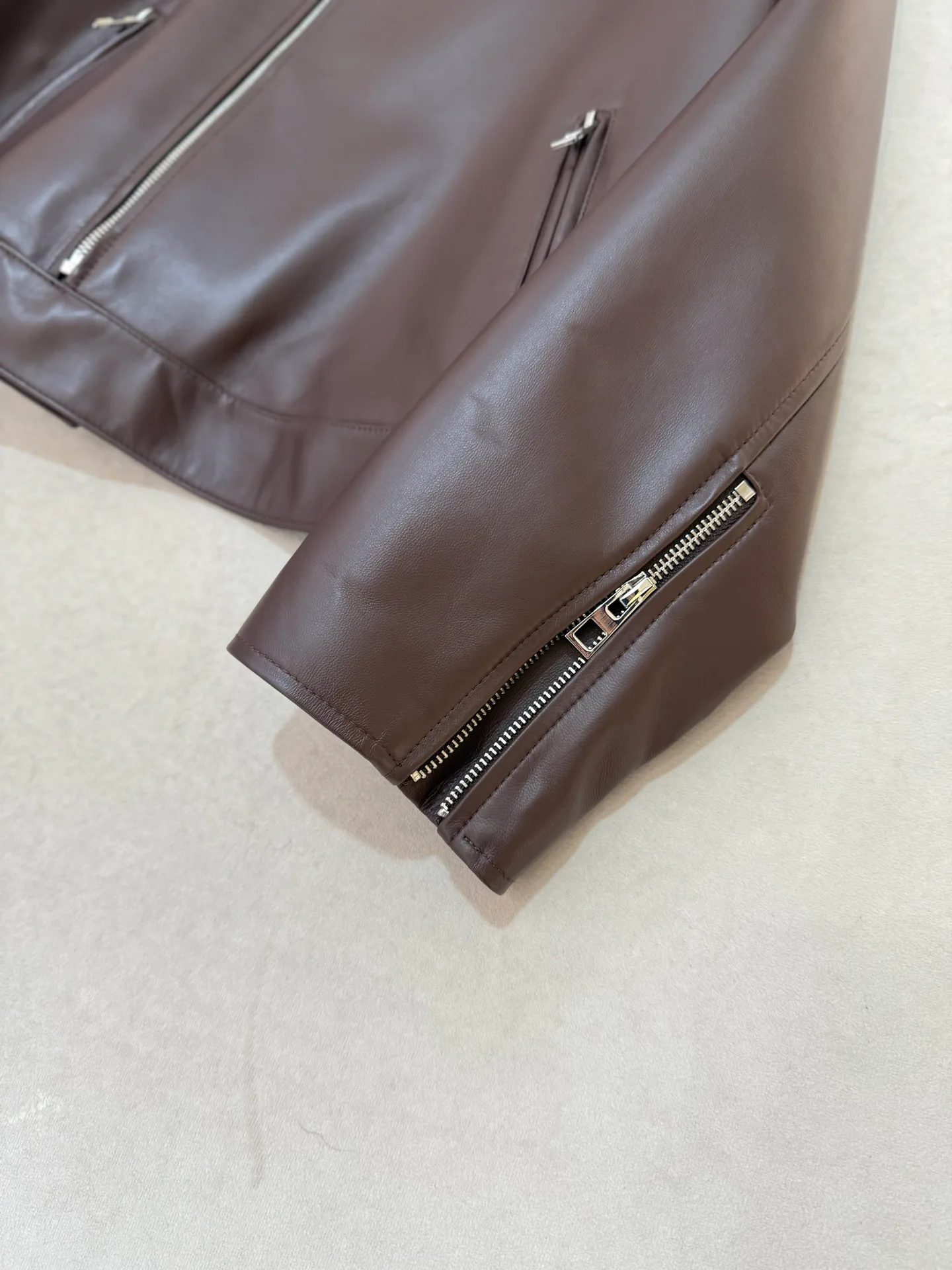Кожаные Куртки И Дублёнки Женские Loewe 18358902