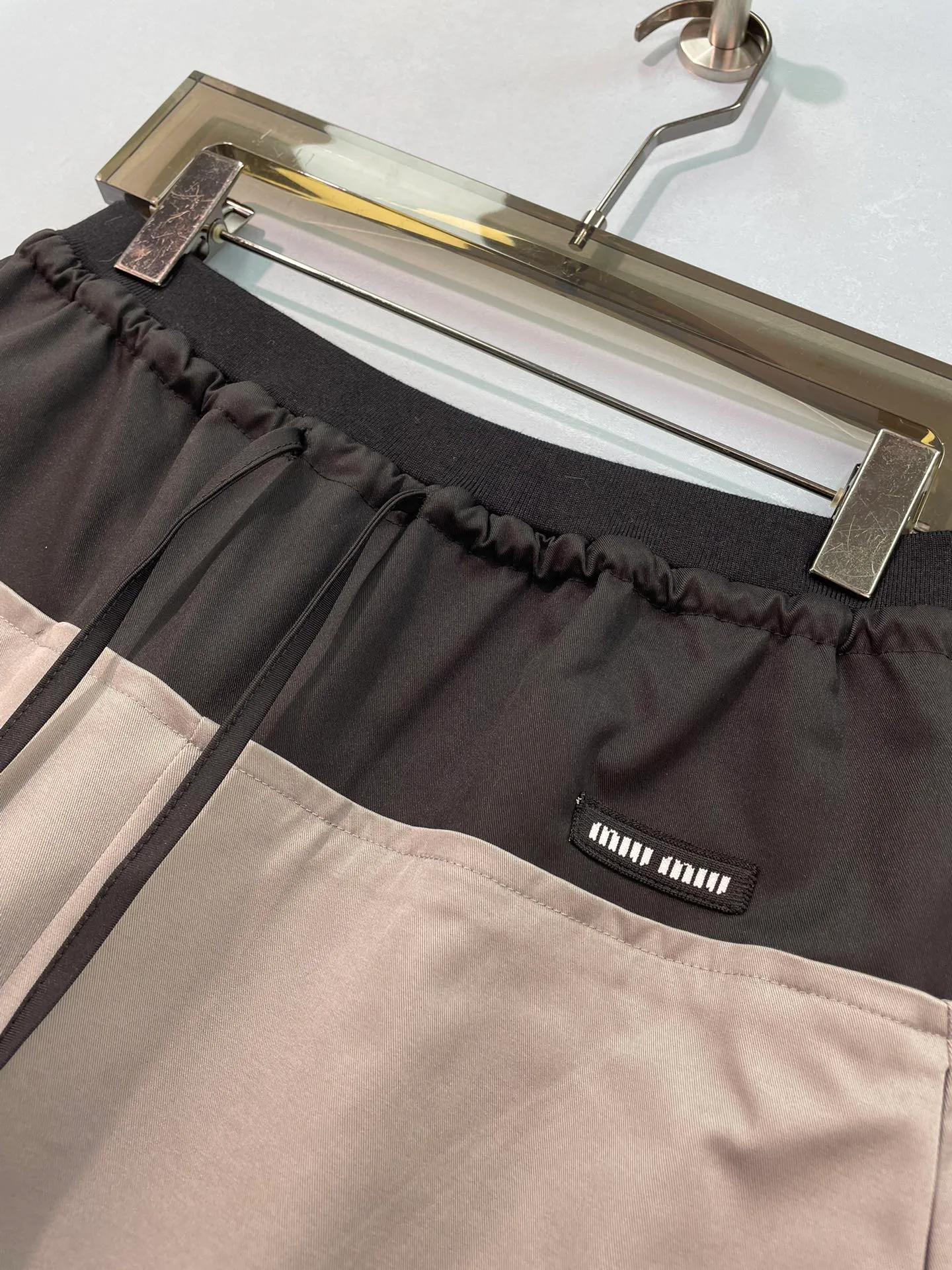 Брюки Женские Miu Miu 18359196