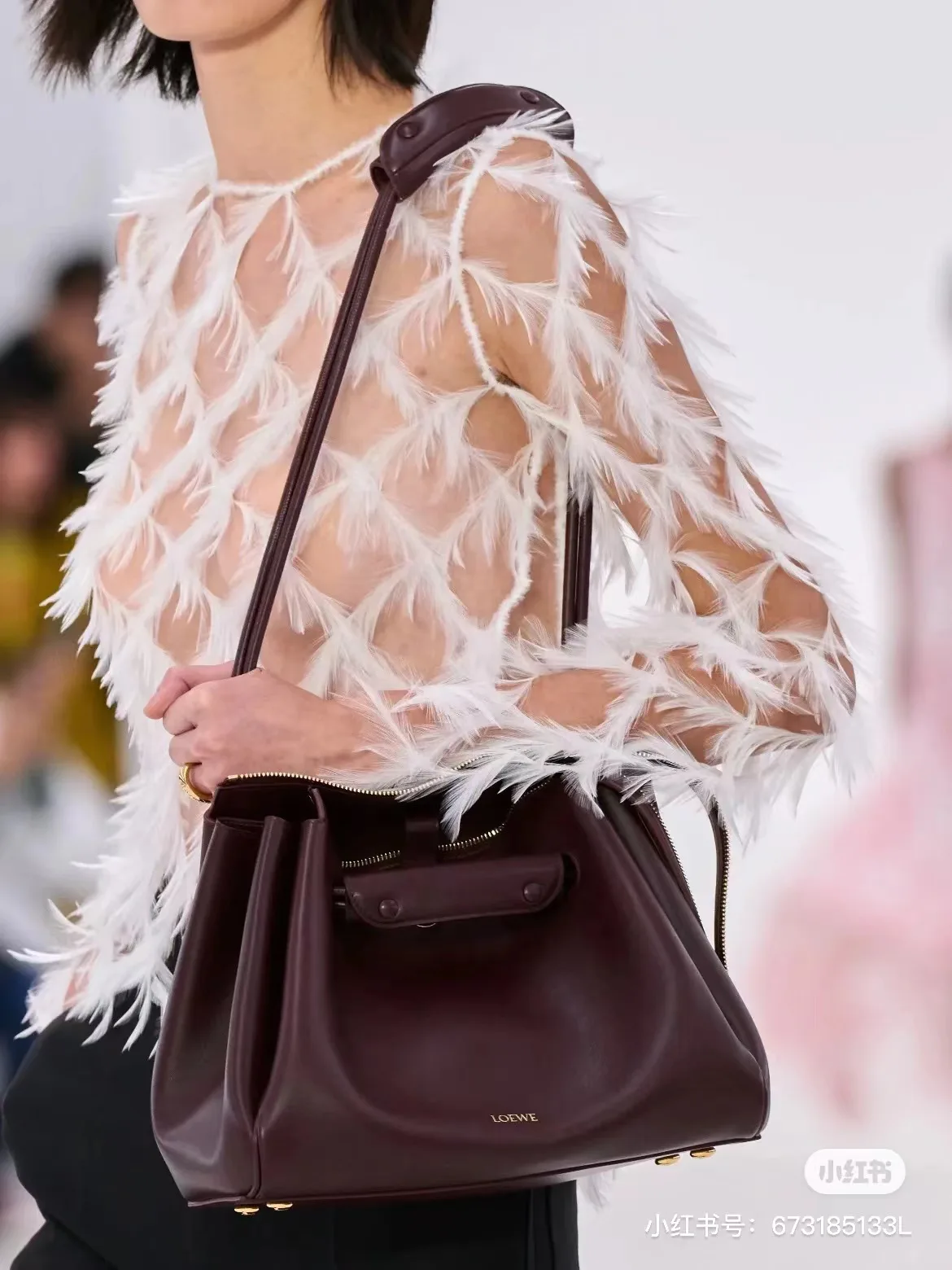 Классические Сумки Женские Loewe 11566862