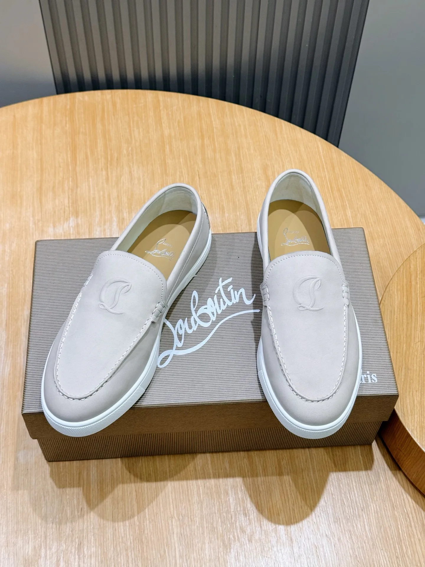 Лоферы И Туфли Мужские Christian Louboutin 19000106