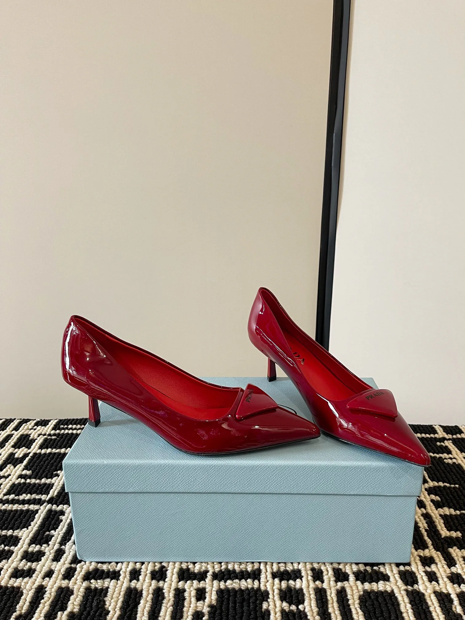 Туфли Женские Prada 11162894