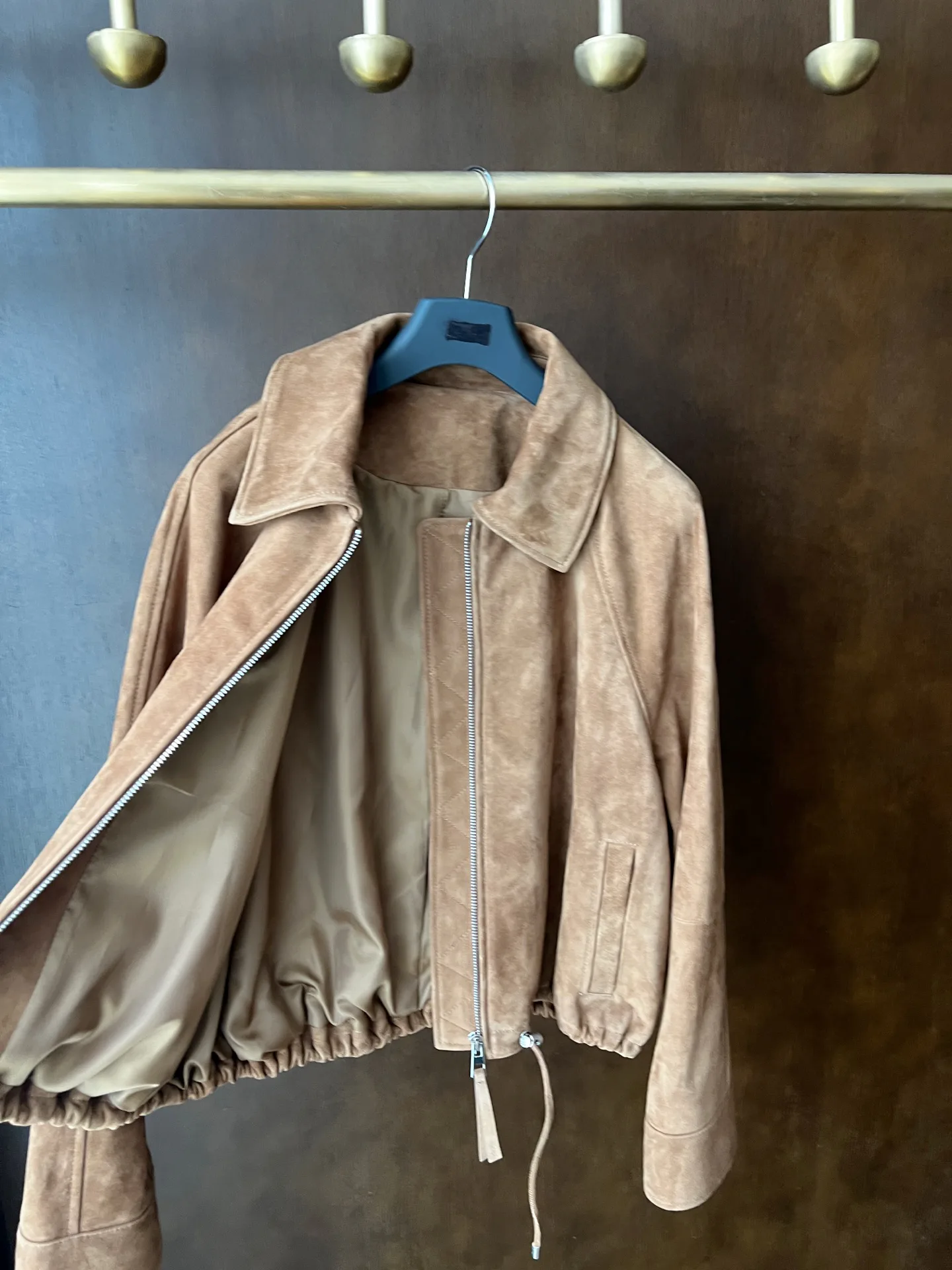 Кожаные Куртки И Дублёнки Женские Miu Miu 9101631